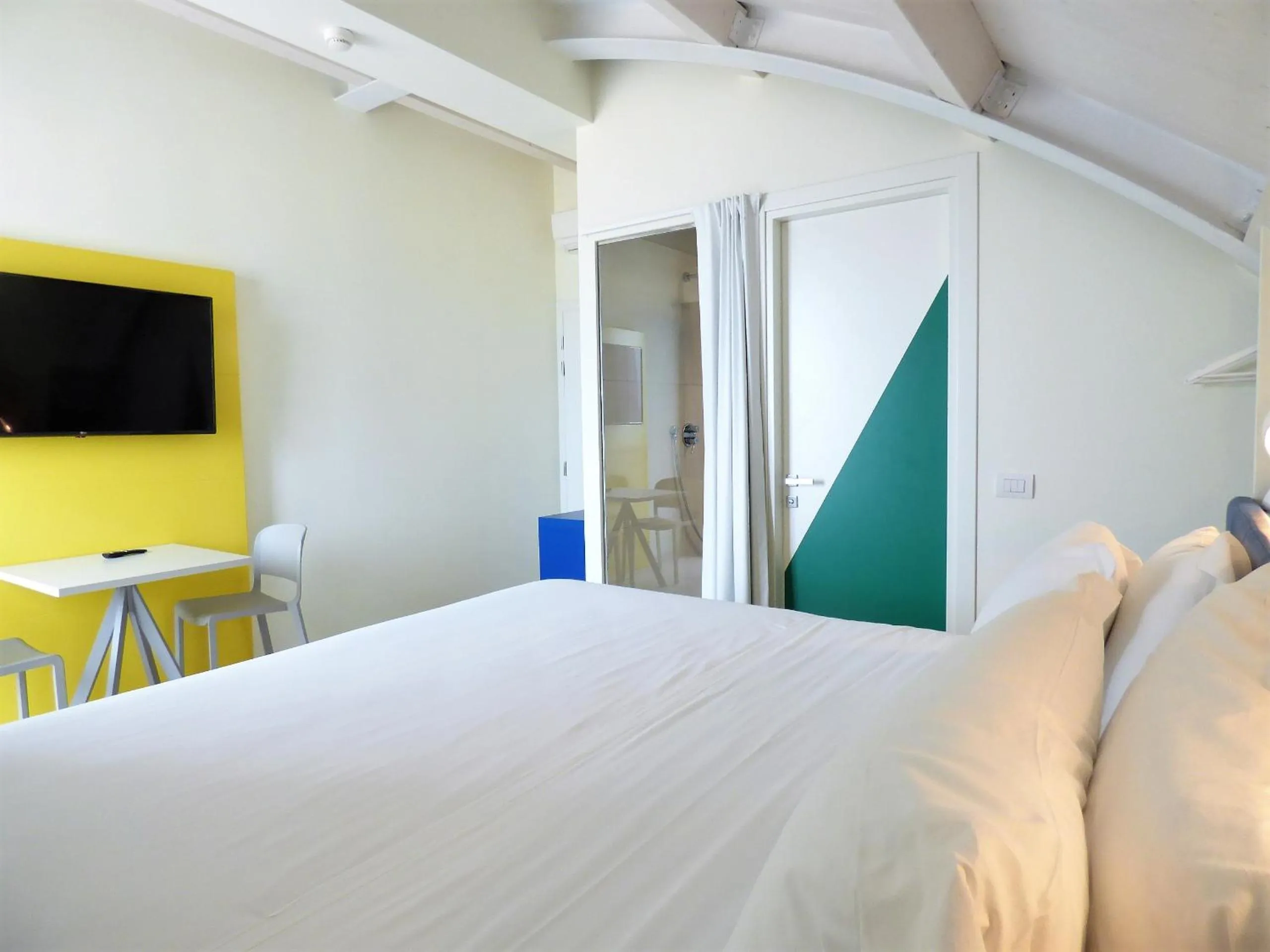 Bedroom, Bed in Hotel Trevi