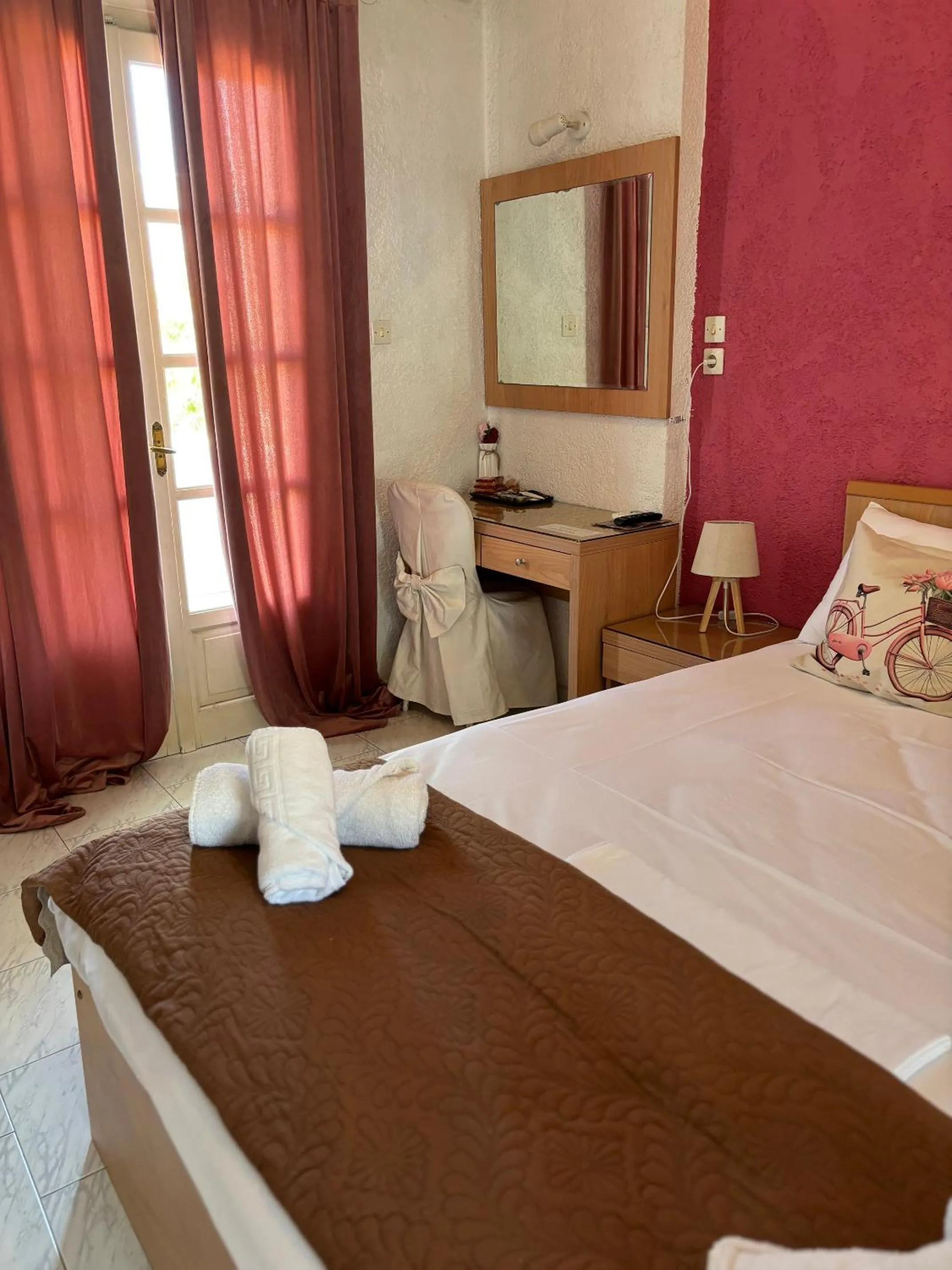 Bed in Athina Studios