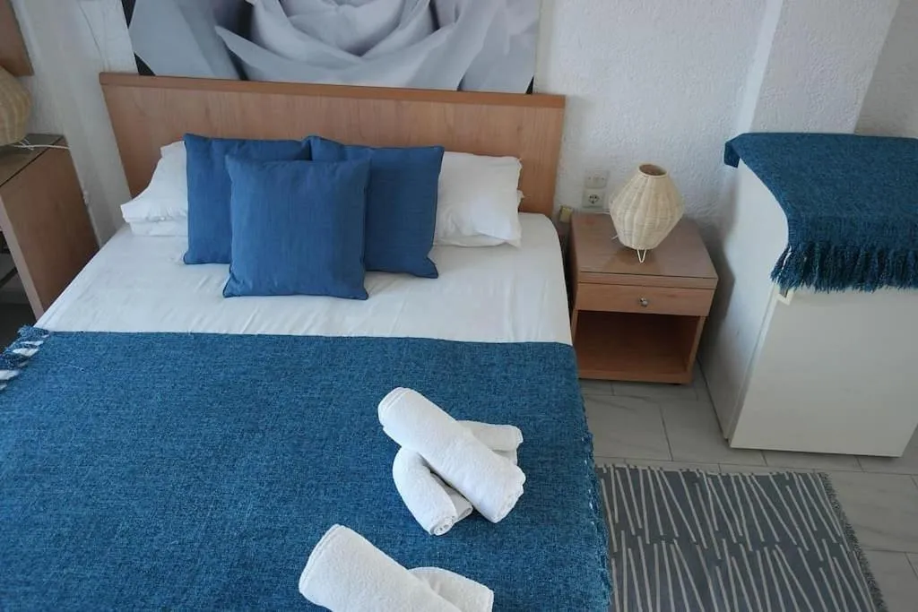 Bed in Athina Studios