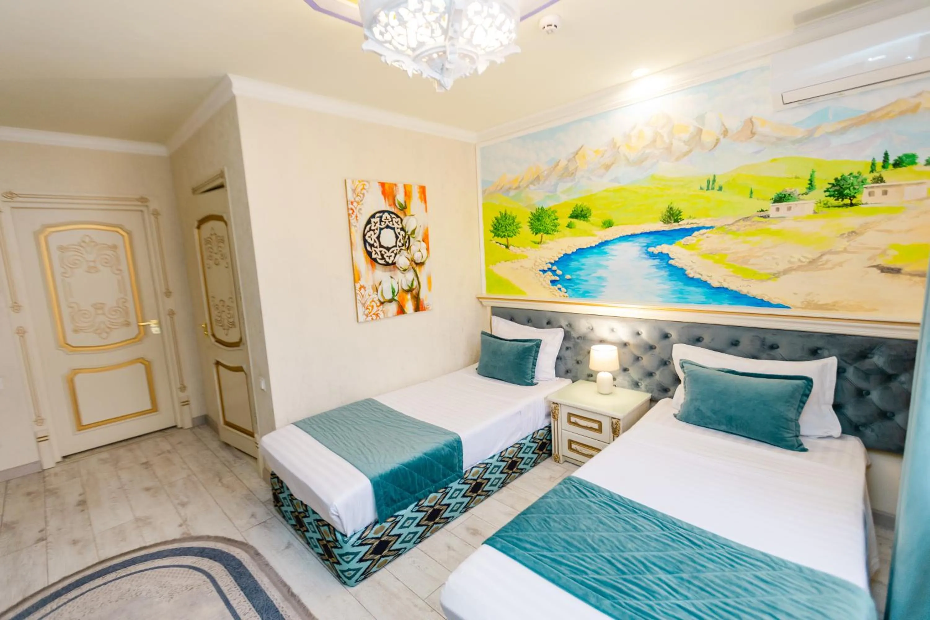 Bed in Gur Emir Palace boutique hotel