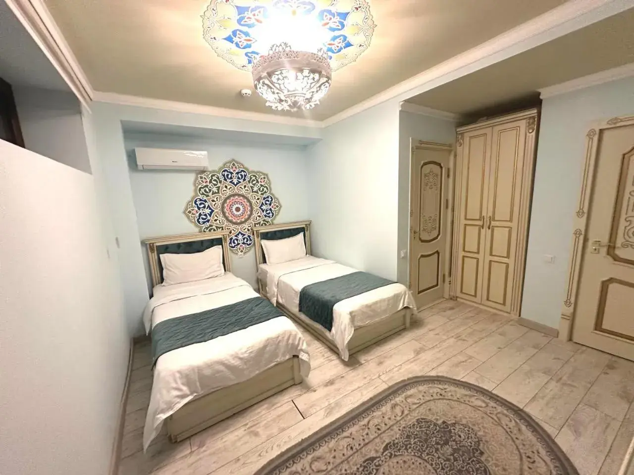 Economy Twin Room in Gur Emir Palace boutique hotel Economy Twin Room in Gur Emir Palace boutique hotel