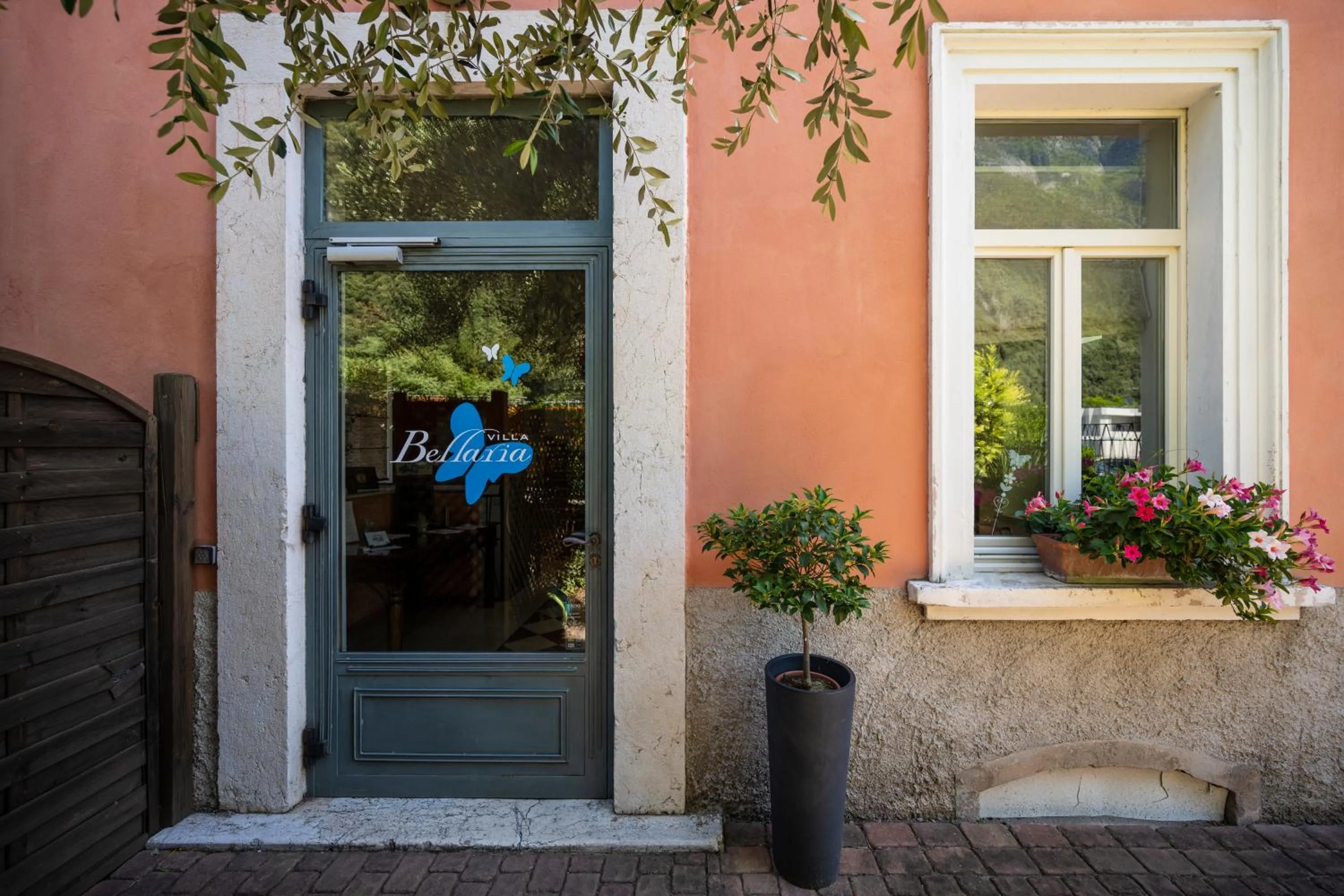 Property building in Villa Bellaria