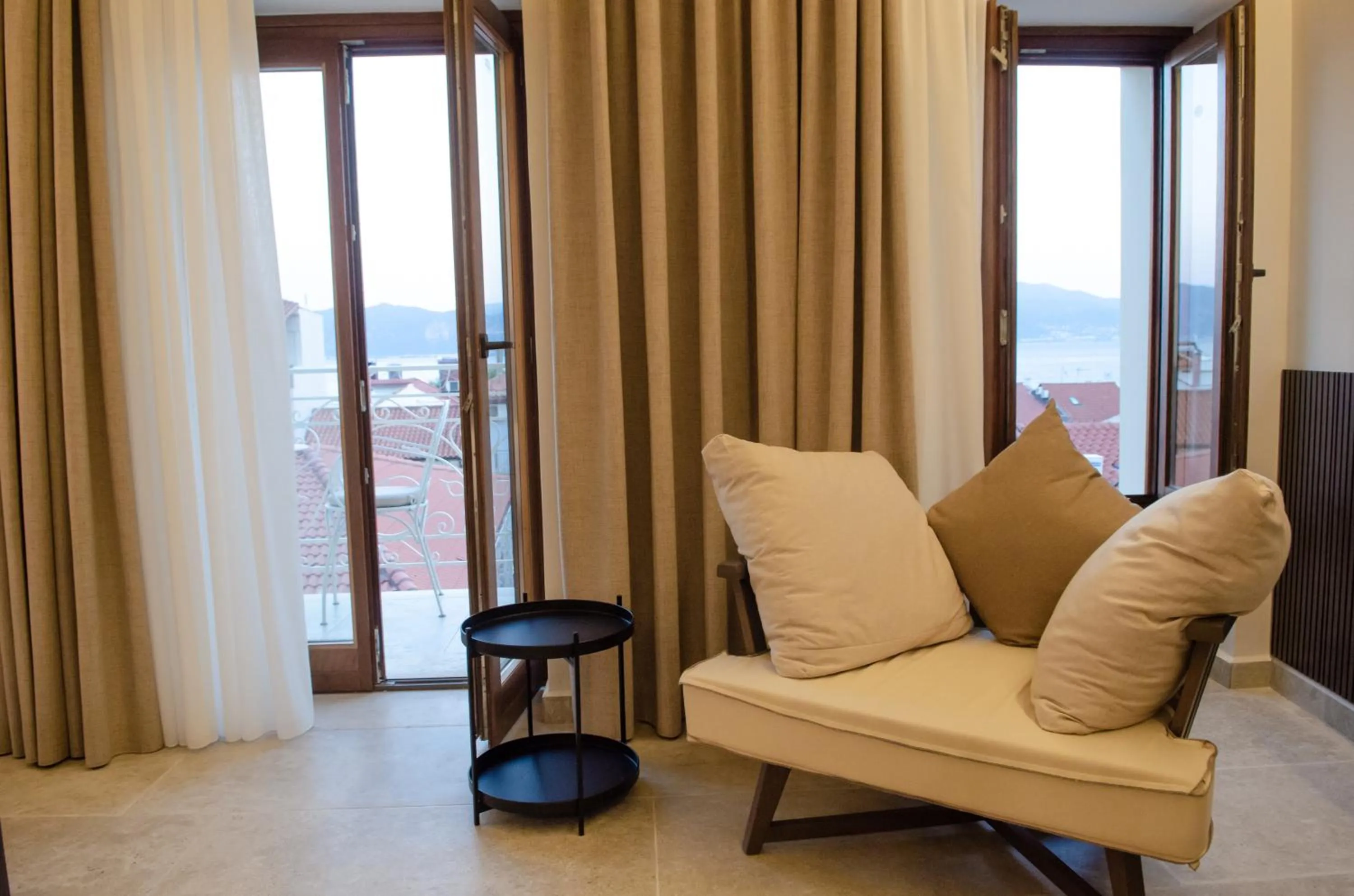 Living room in Leone suites