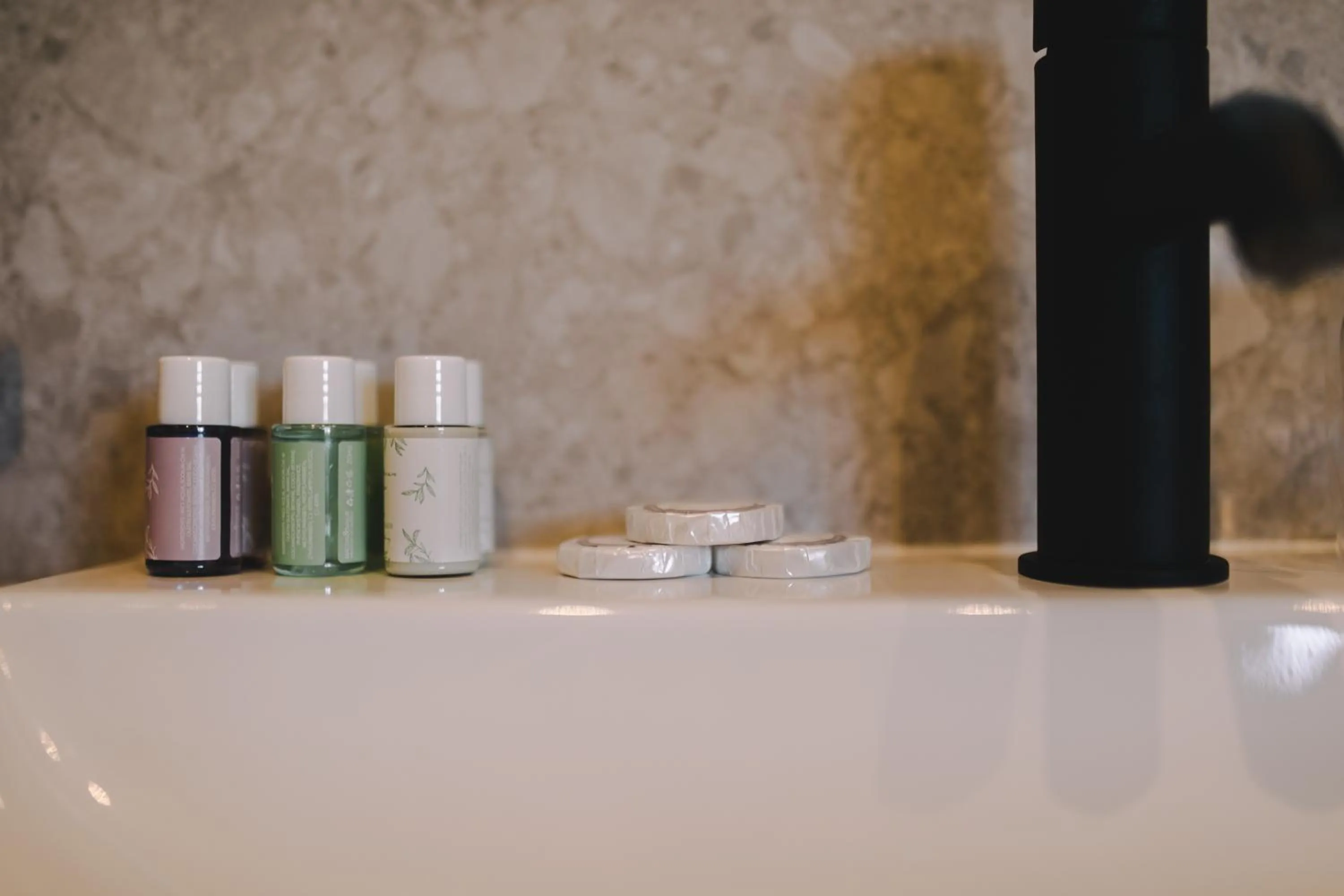 Bathroom in Hotel Batuda