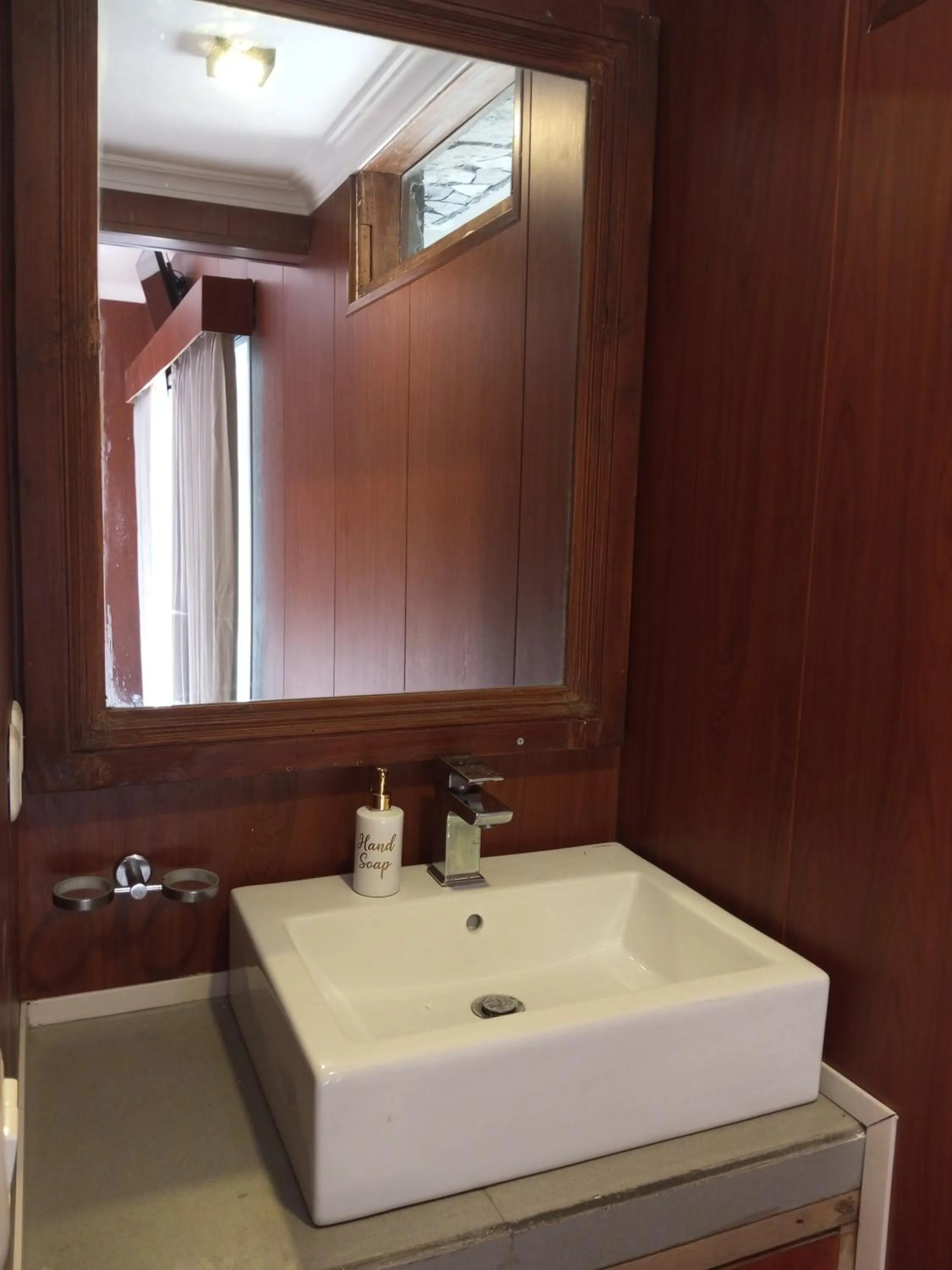 Bathroom in Coral Beach Seaside