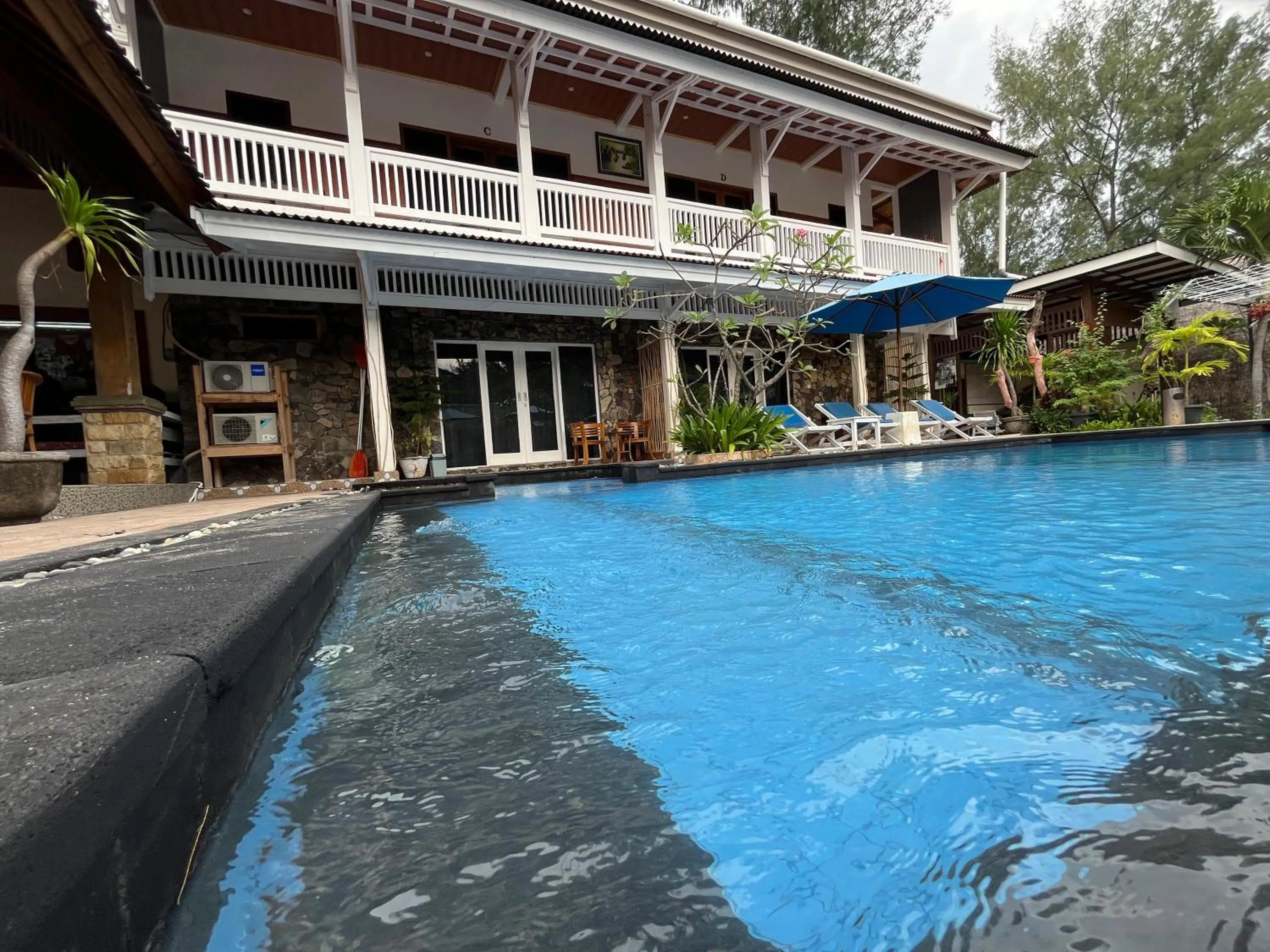 Swimming pool in Coral Beach Seaside