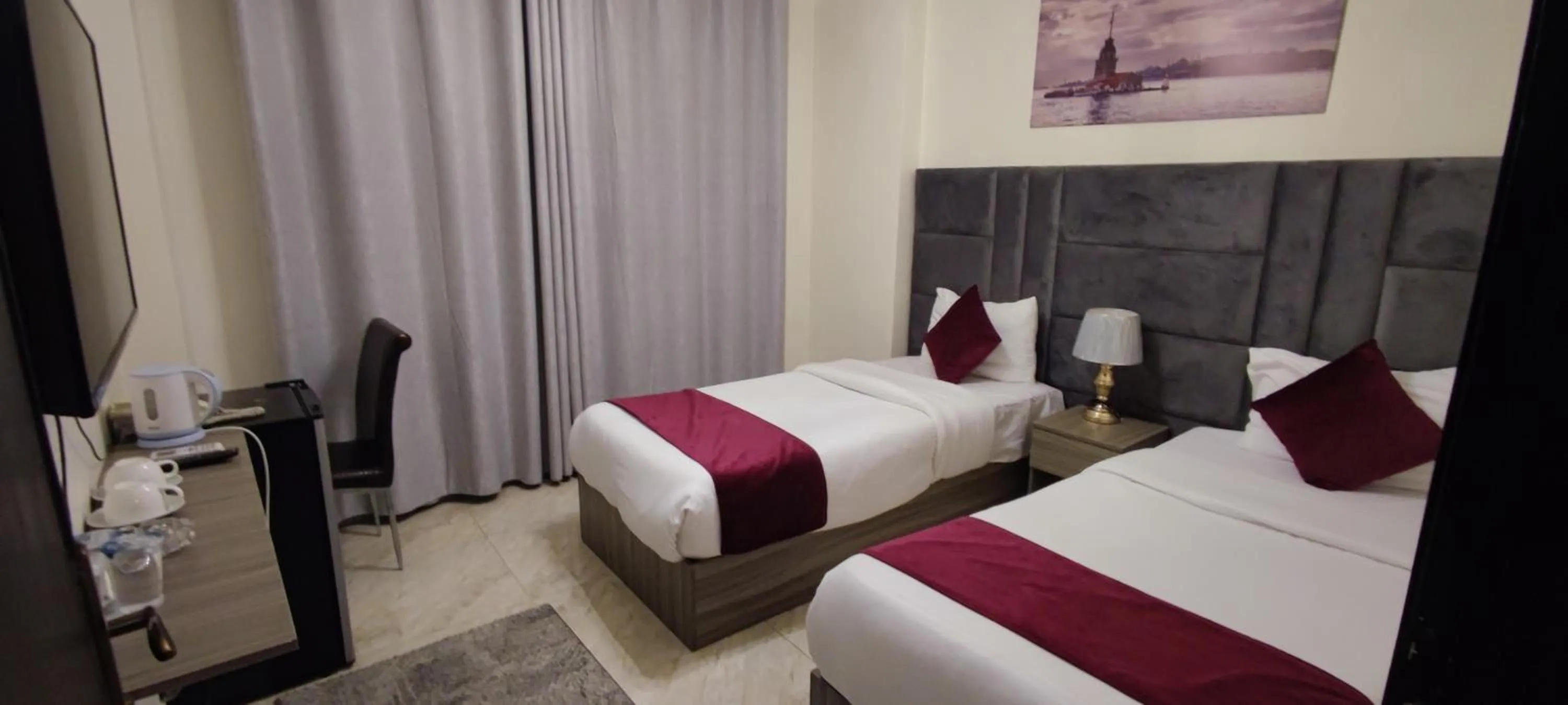 Standard Twin Room - single occupancy in Golden Hotel