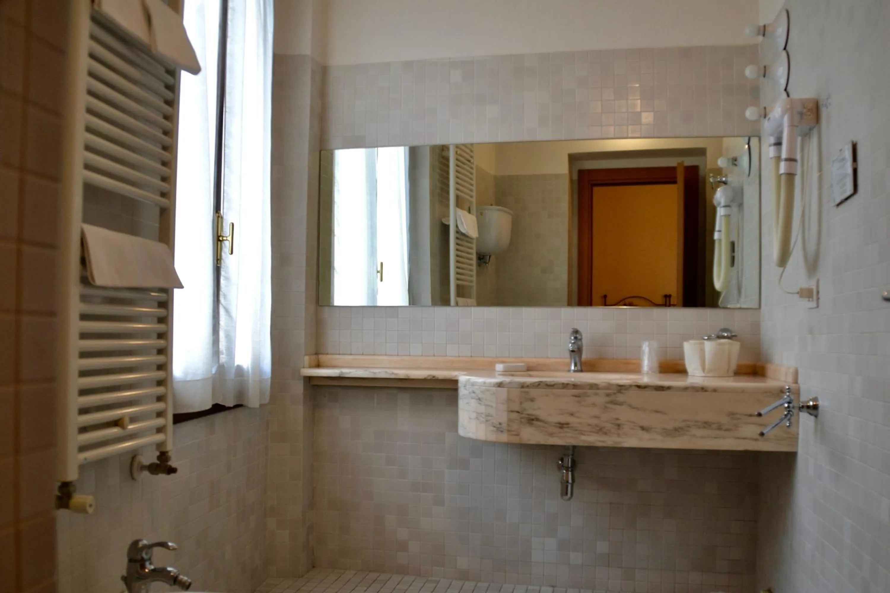 People in Hotel Italia