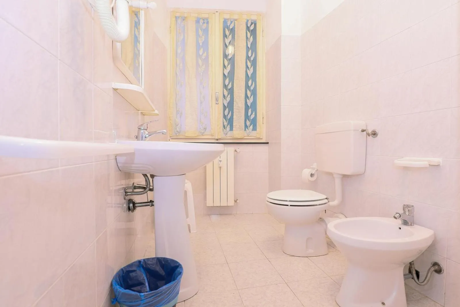 Shower in Mini Hotel