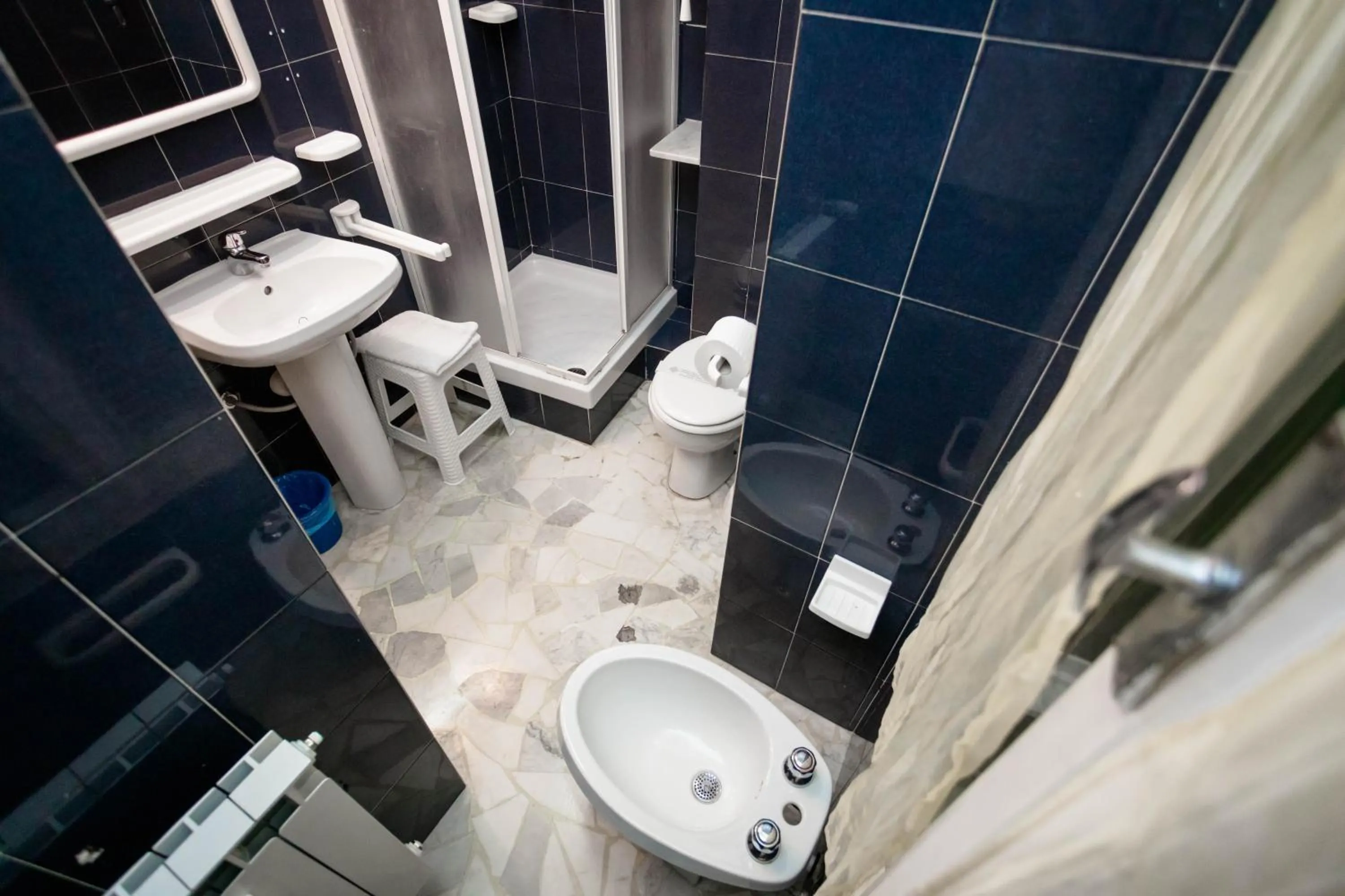 Shower in Mini Hotel