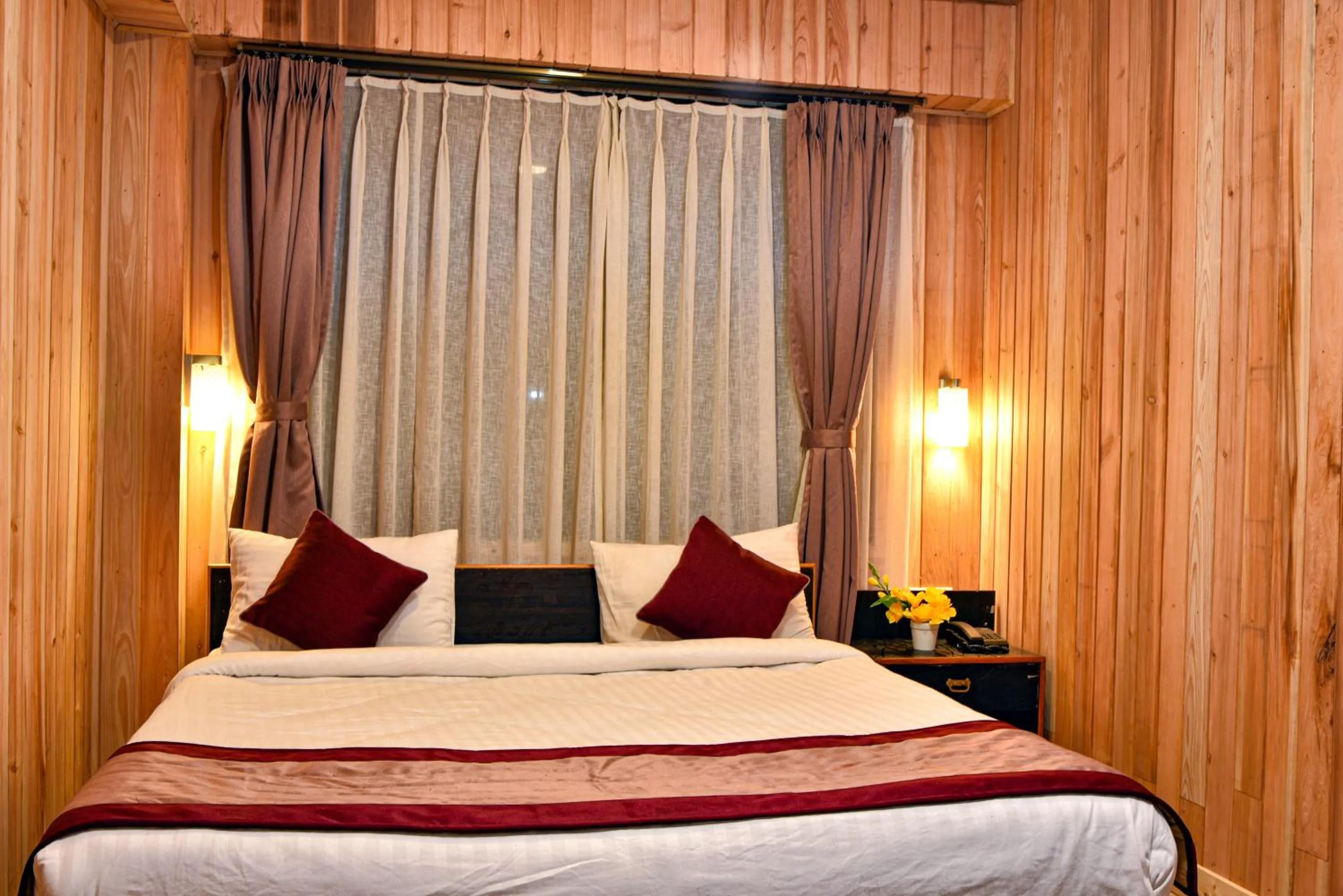 Bedroom, Bed in Rufina Lachung Kunga