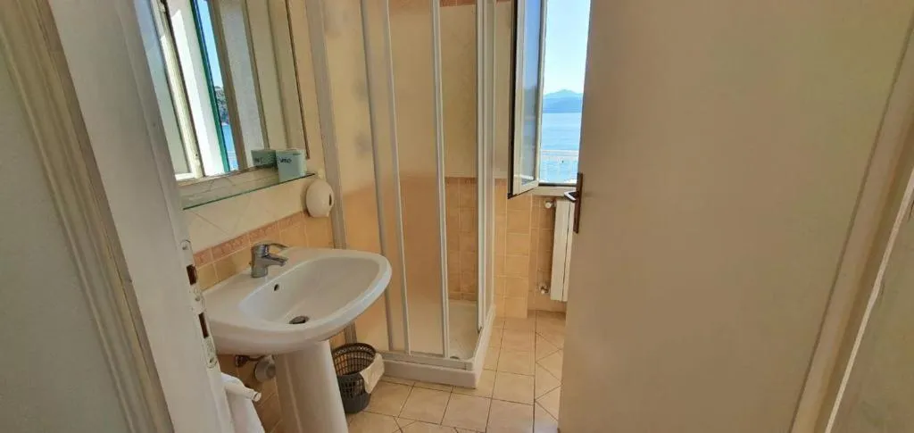 Bathroom in Appartamenti Villa Miramare