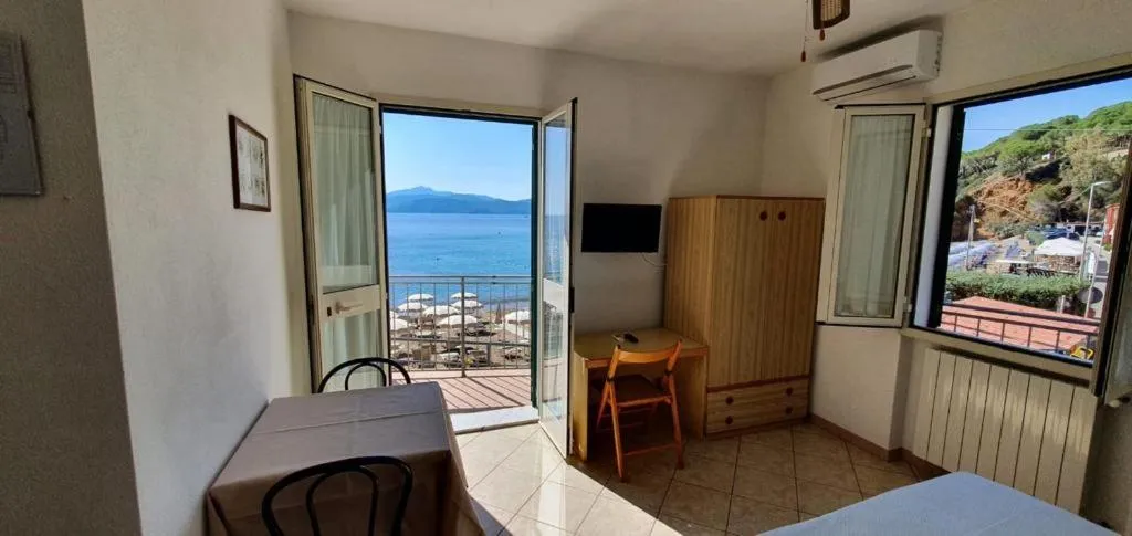 Bedroom in Appartamenti Villa Miramare