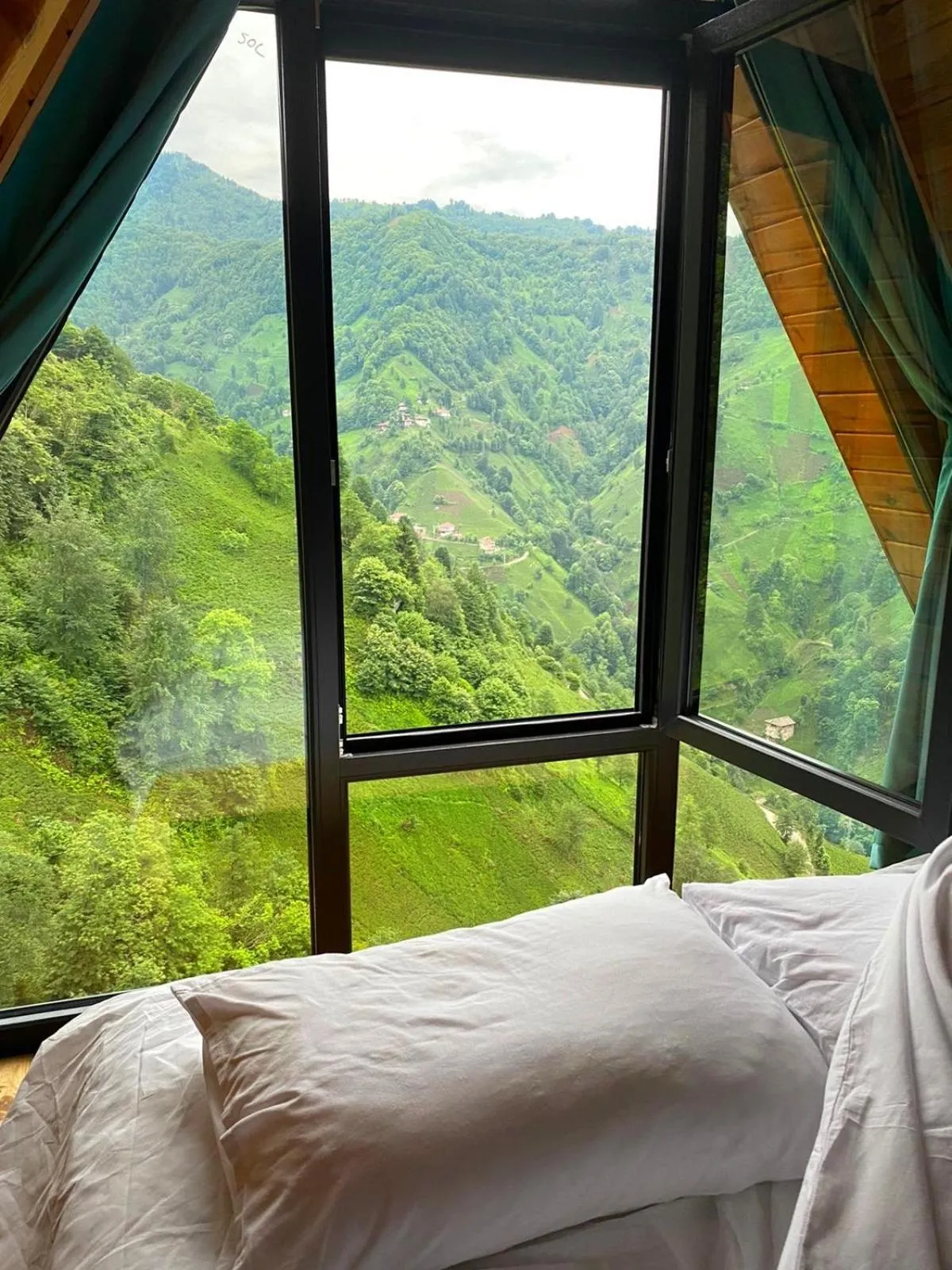 Bed in Northland Bungalows