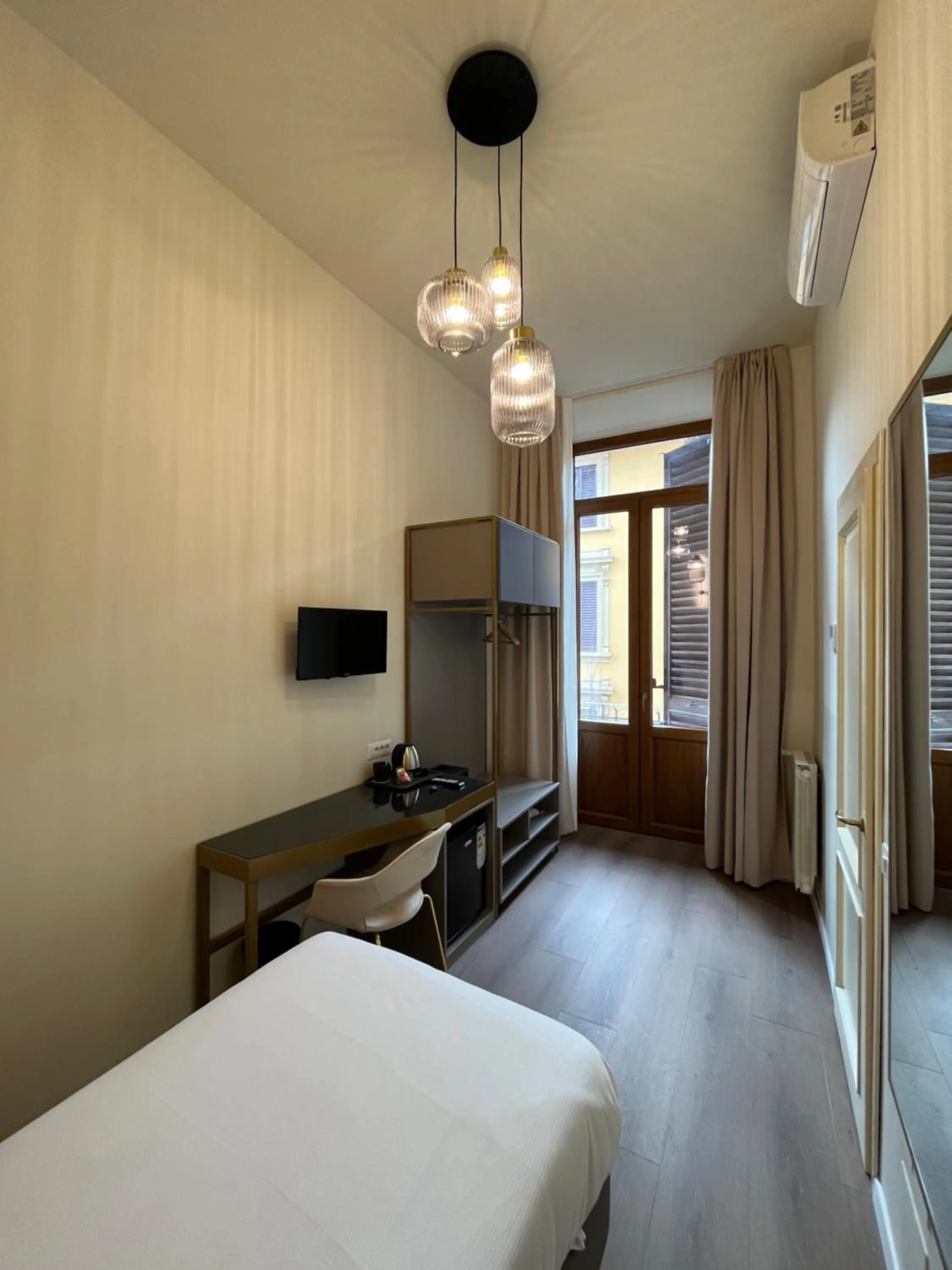 Bed in Hotel Duca D'Aosta