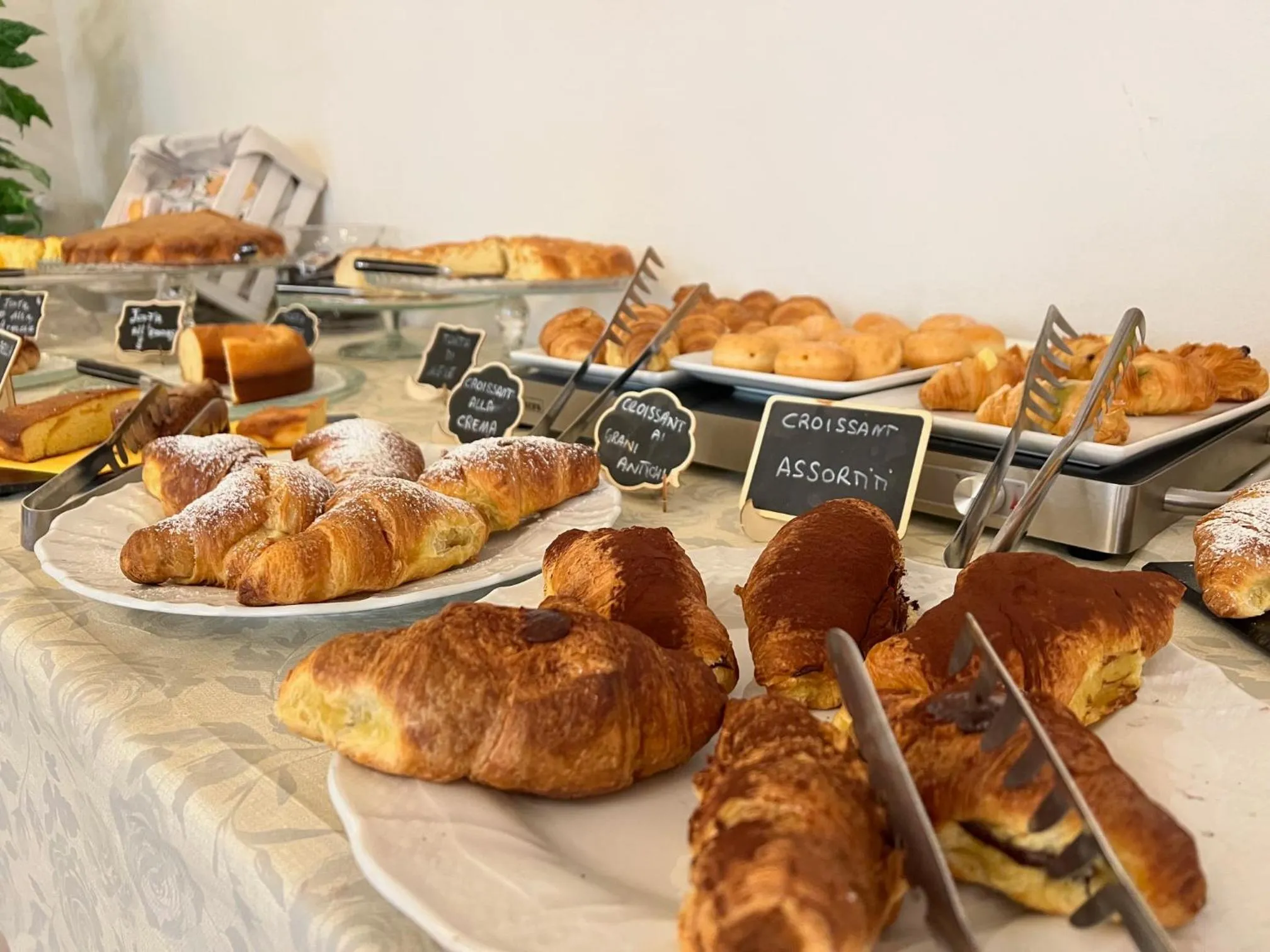 Breakfast in Hotel San Lino