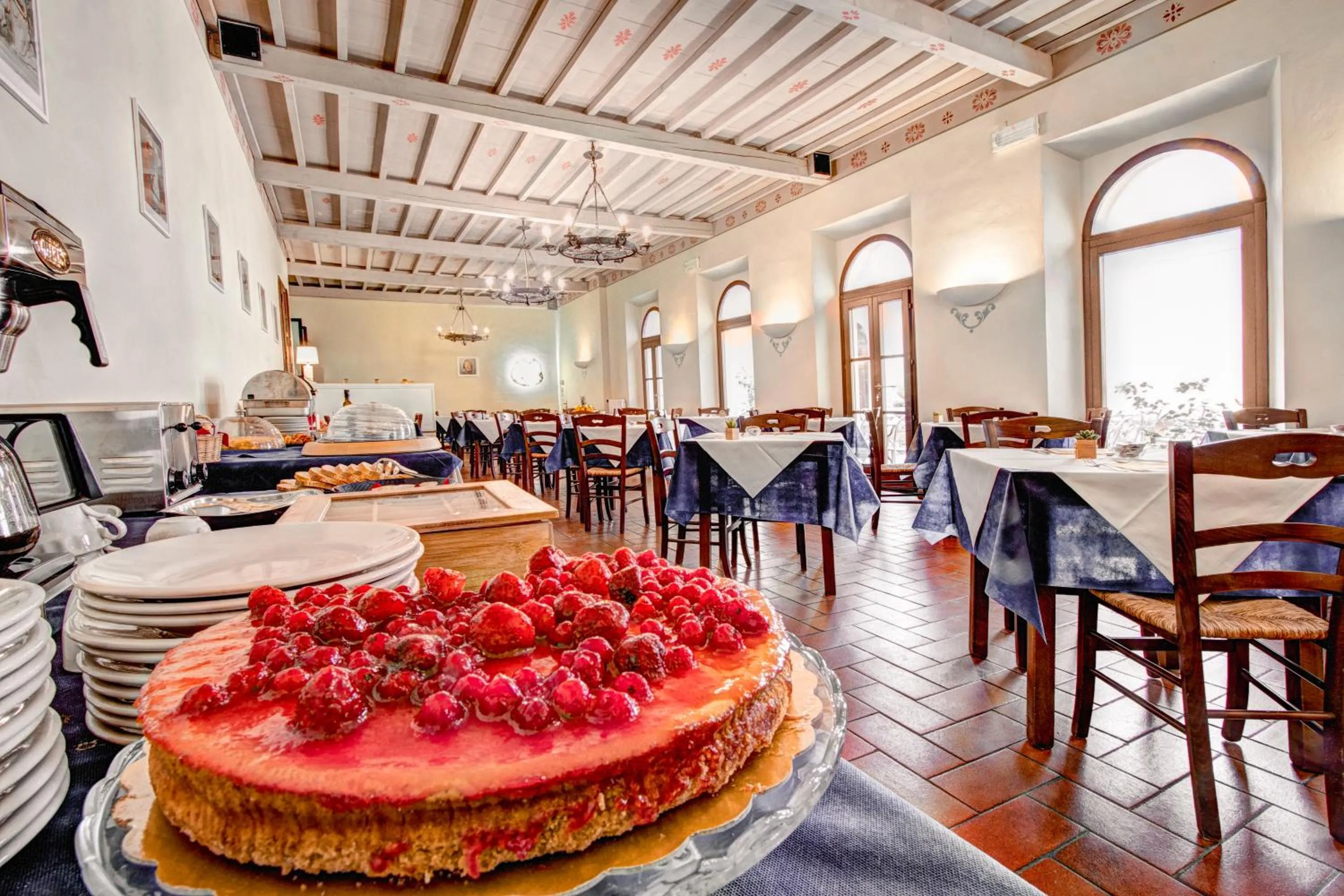 Restaurant/places to eat in Hotel San Lino