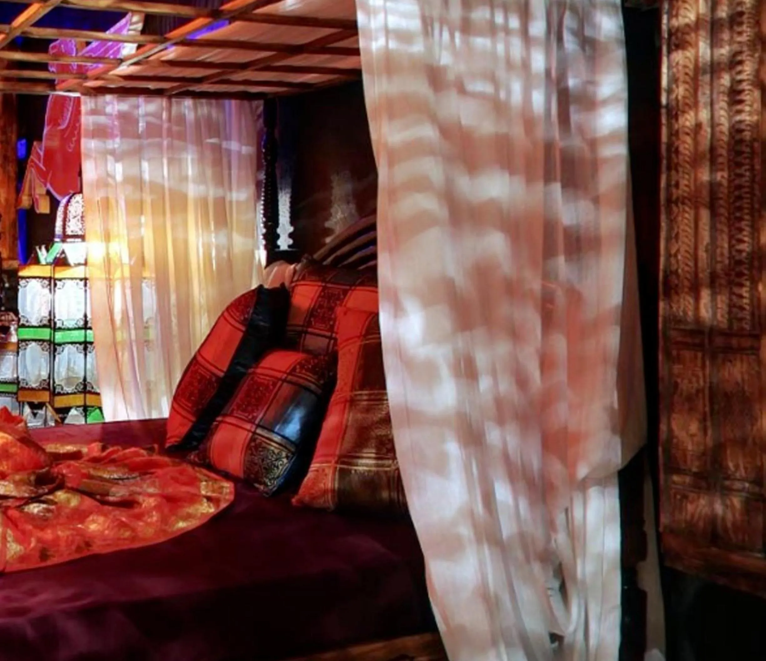 Bed in Bijou Hotel / Love and Romance