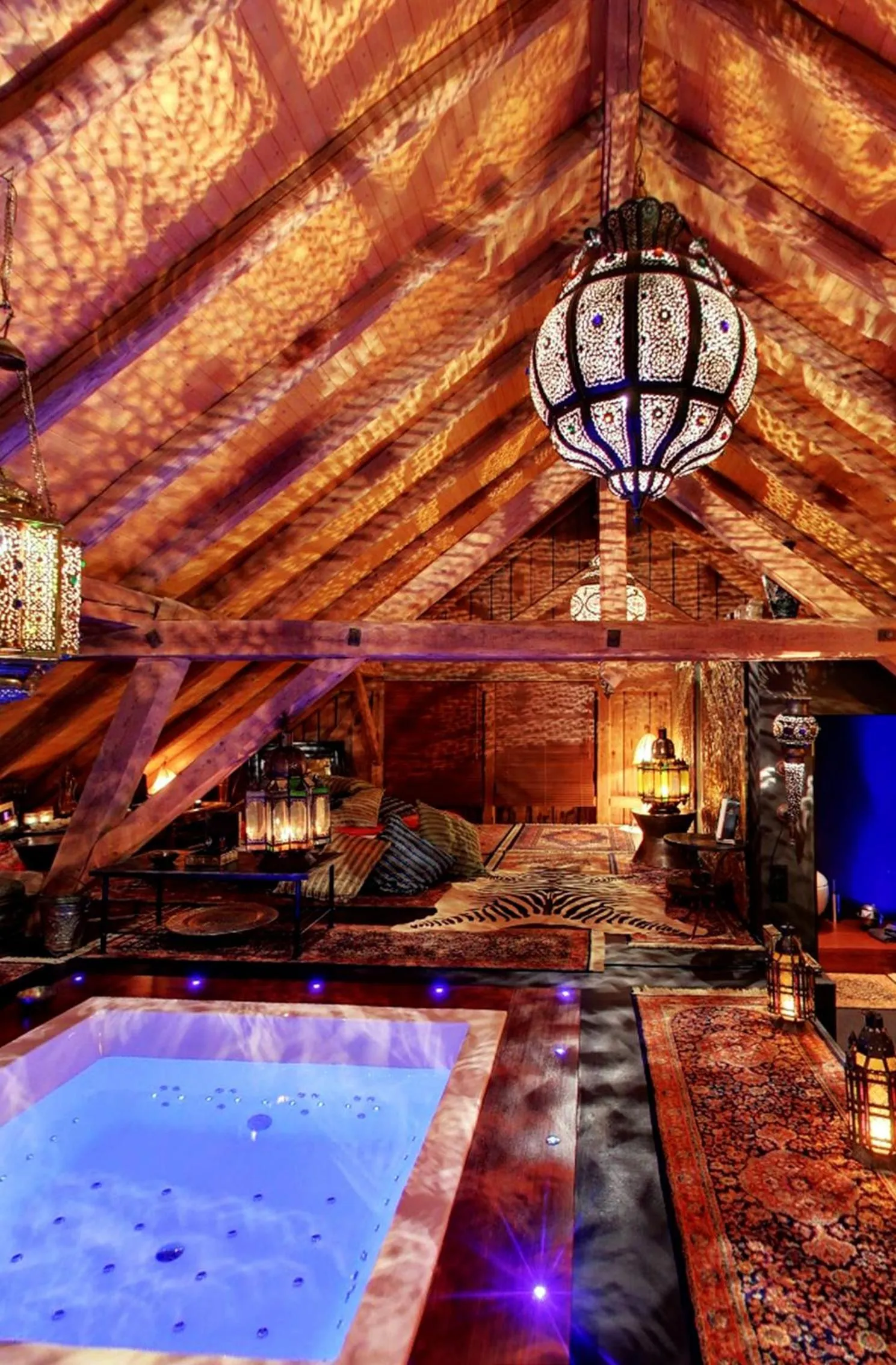 Spa and wellness centre/facilities in Bijou Hotel / Love and Romance