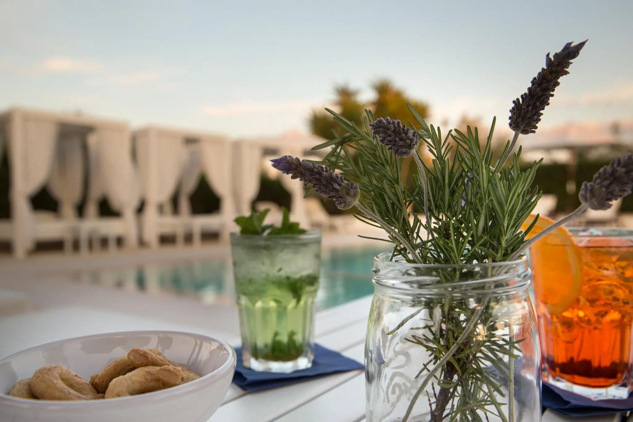 Pool view in Tenuta Centoporte