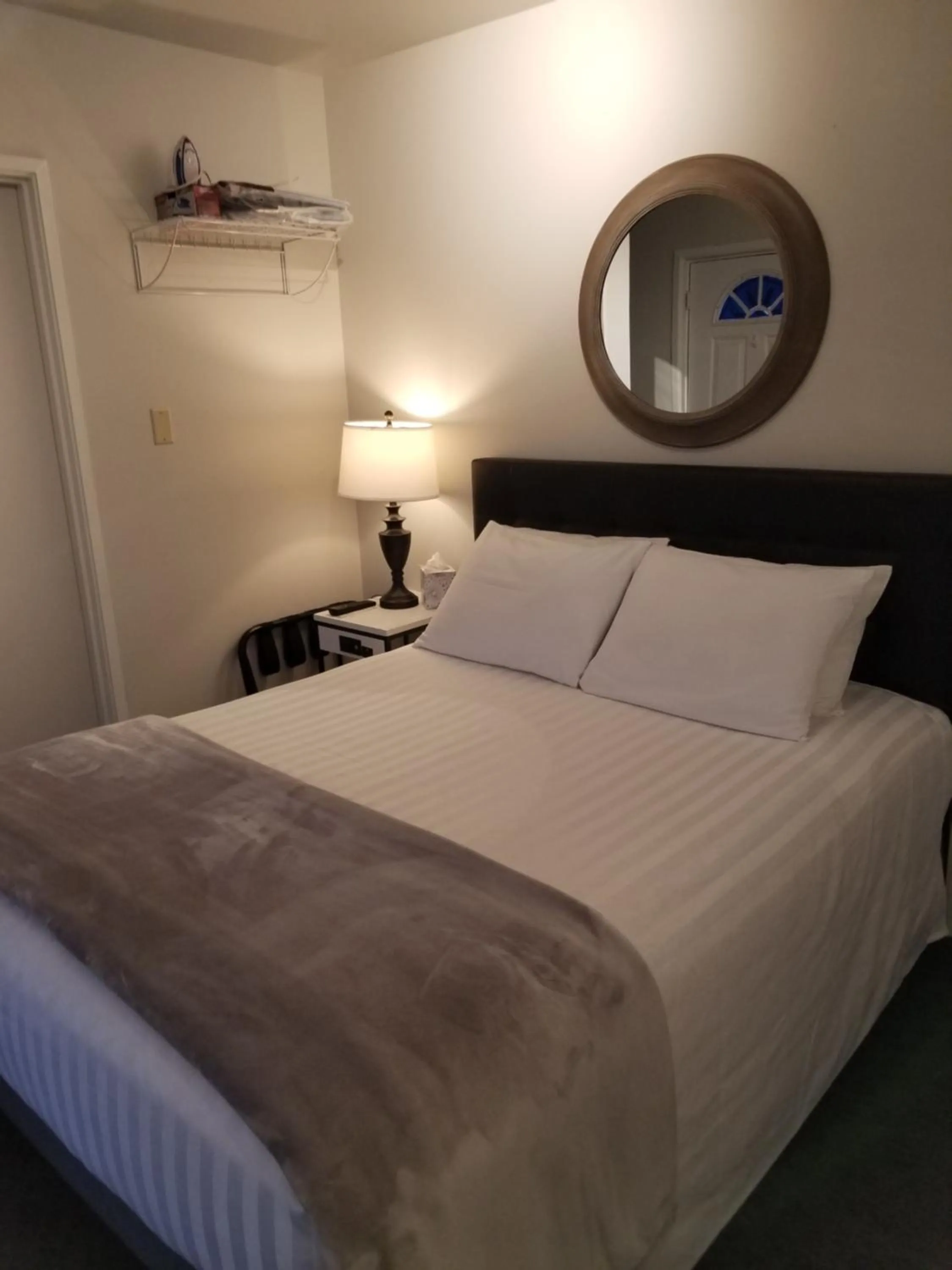 Bed in Deep Water Inn