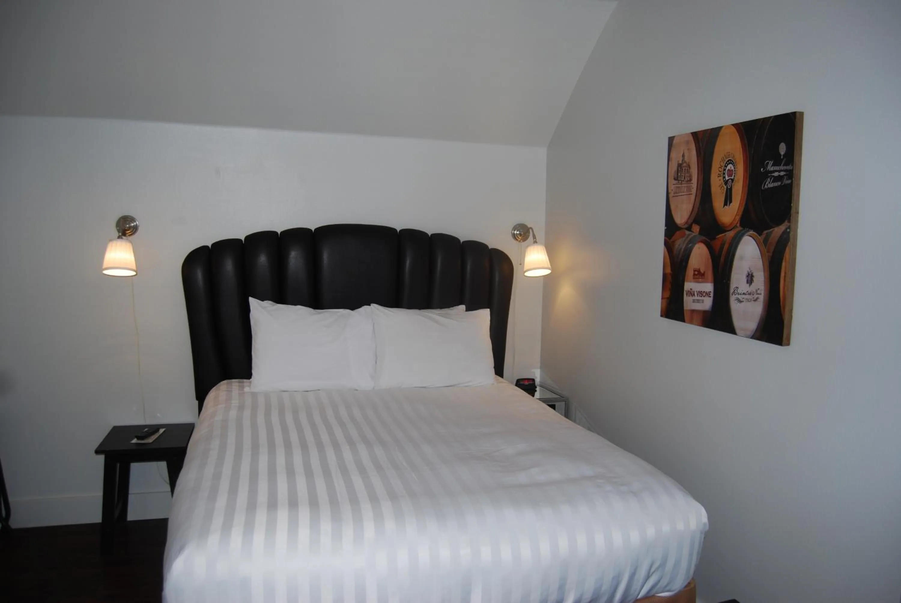 Bed in Deep Water Inn