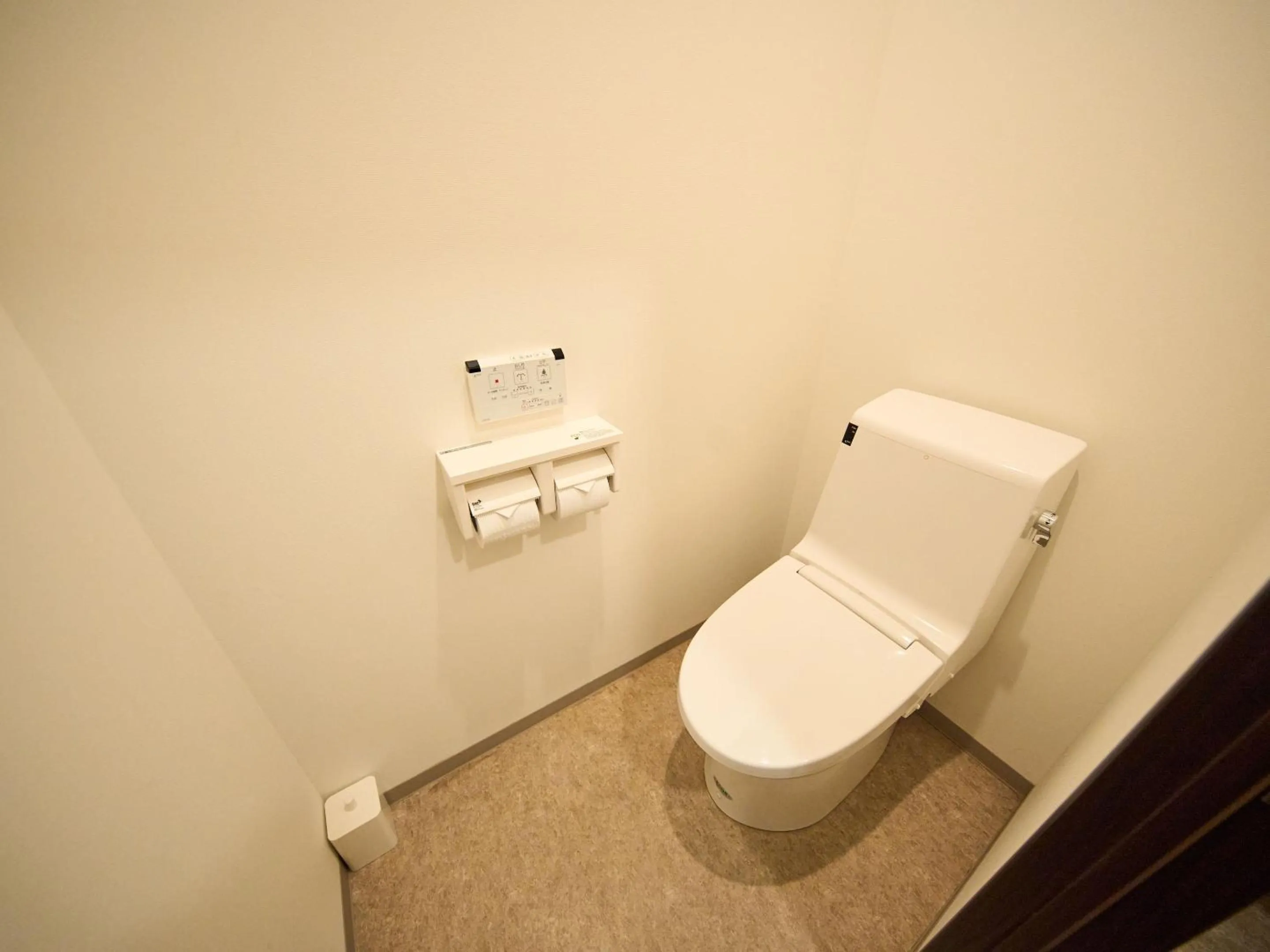 Toilet in Hotel Holistic Resort Wakayama