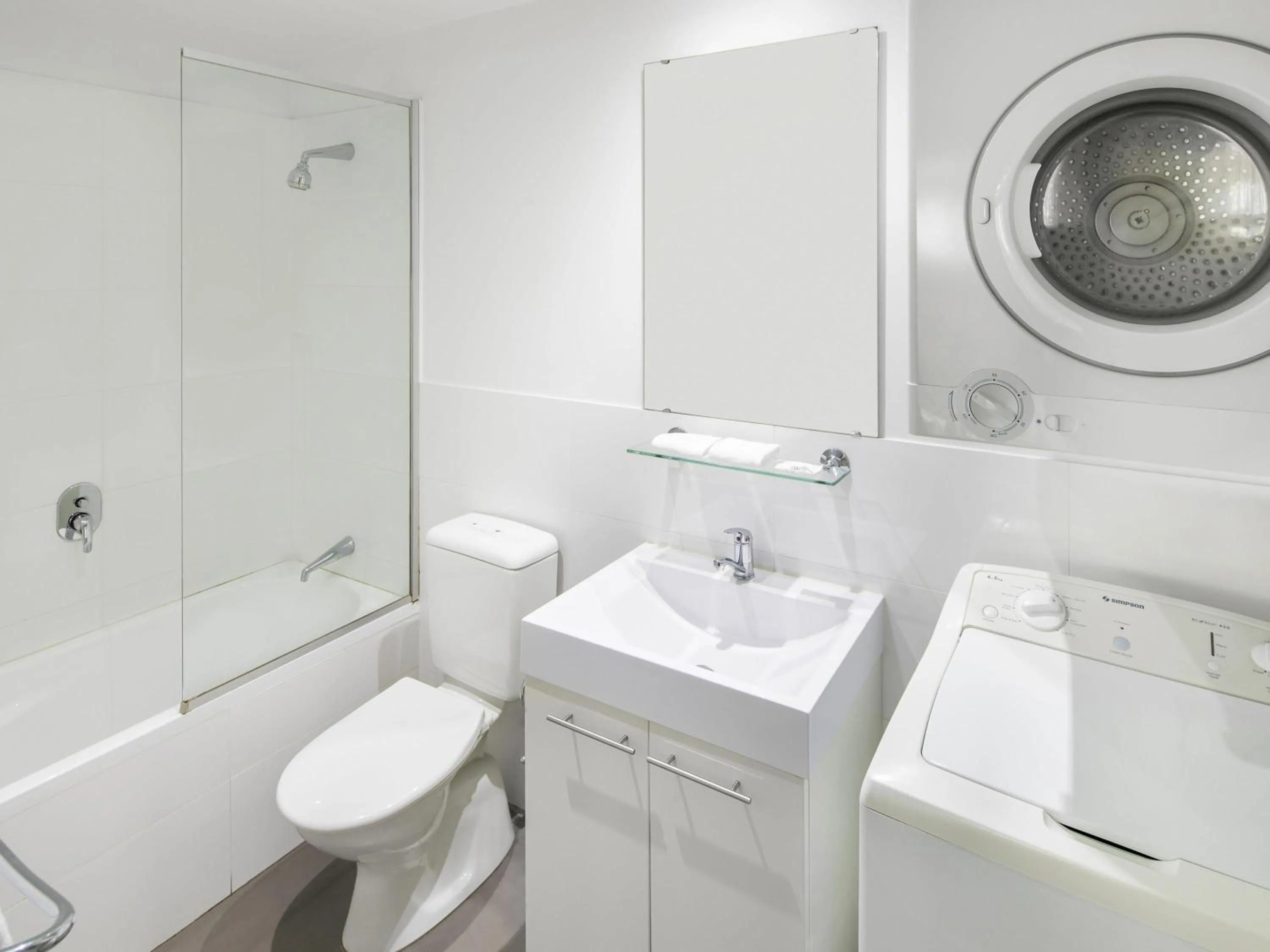 Bedroom in Mantra Castle Hill Sydney, an Accor Hotel