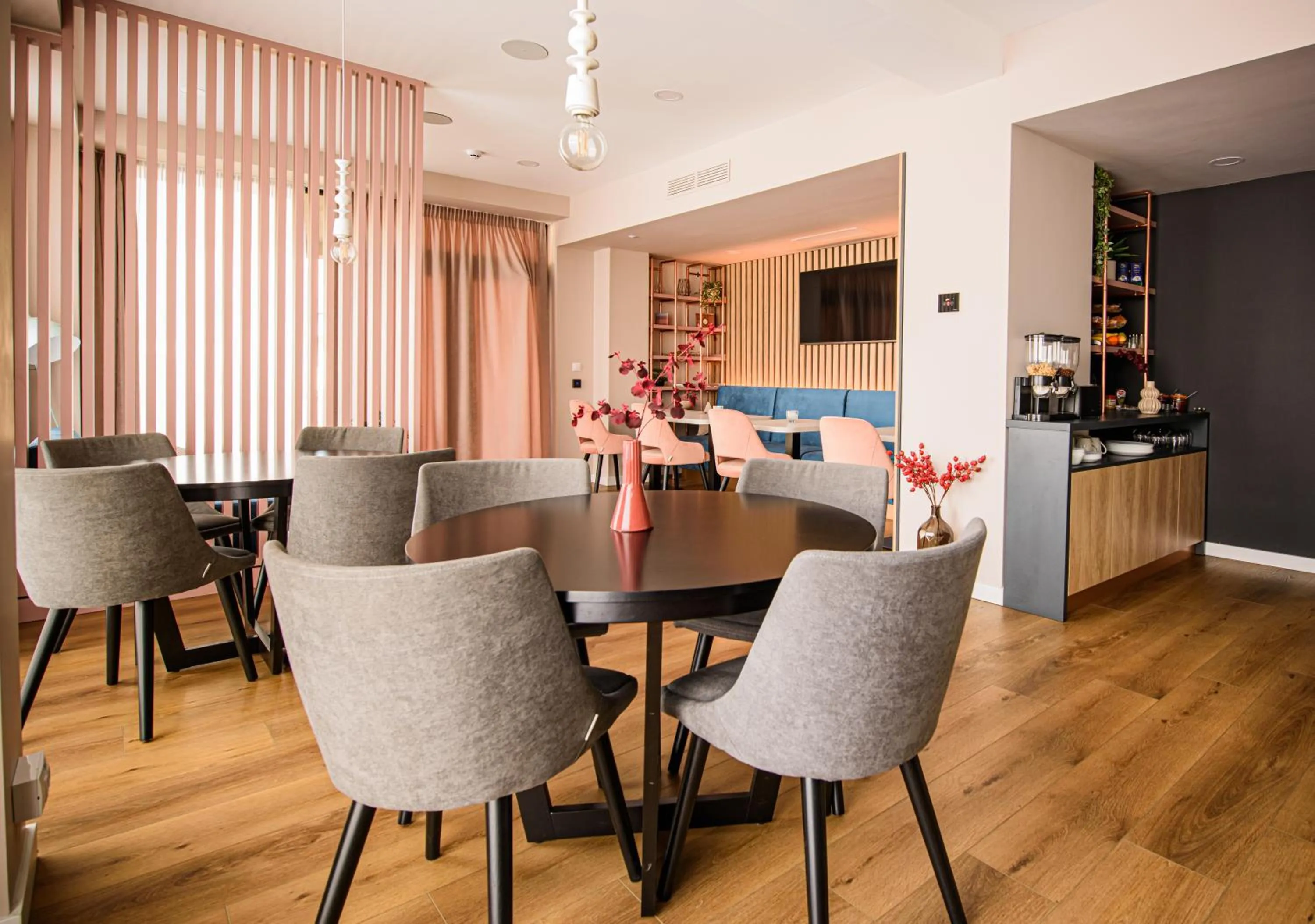 Lobby or reception in Vila Sarisa