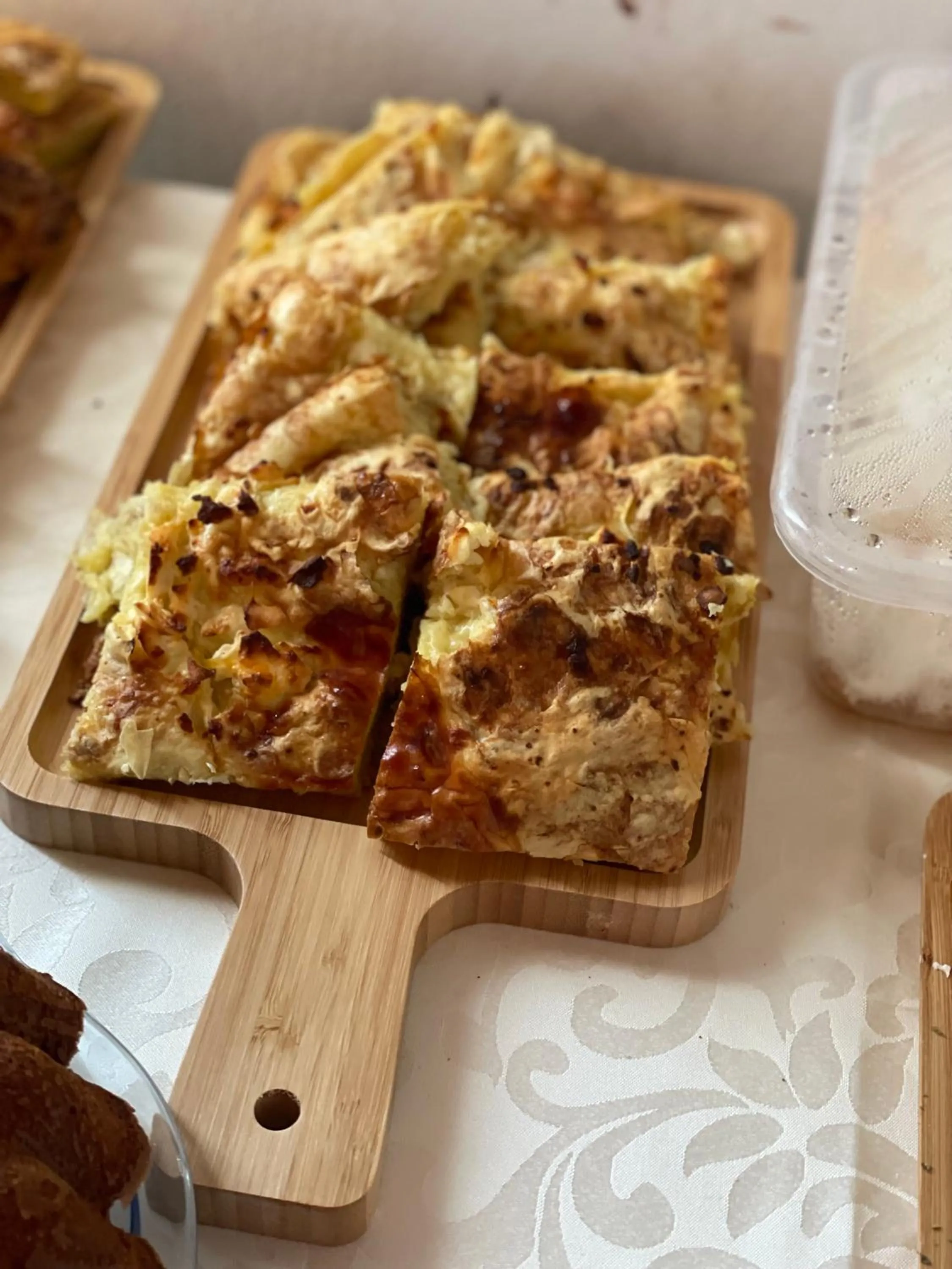 Breakfast in SEA & LAKE VIEW VILLA