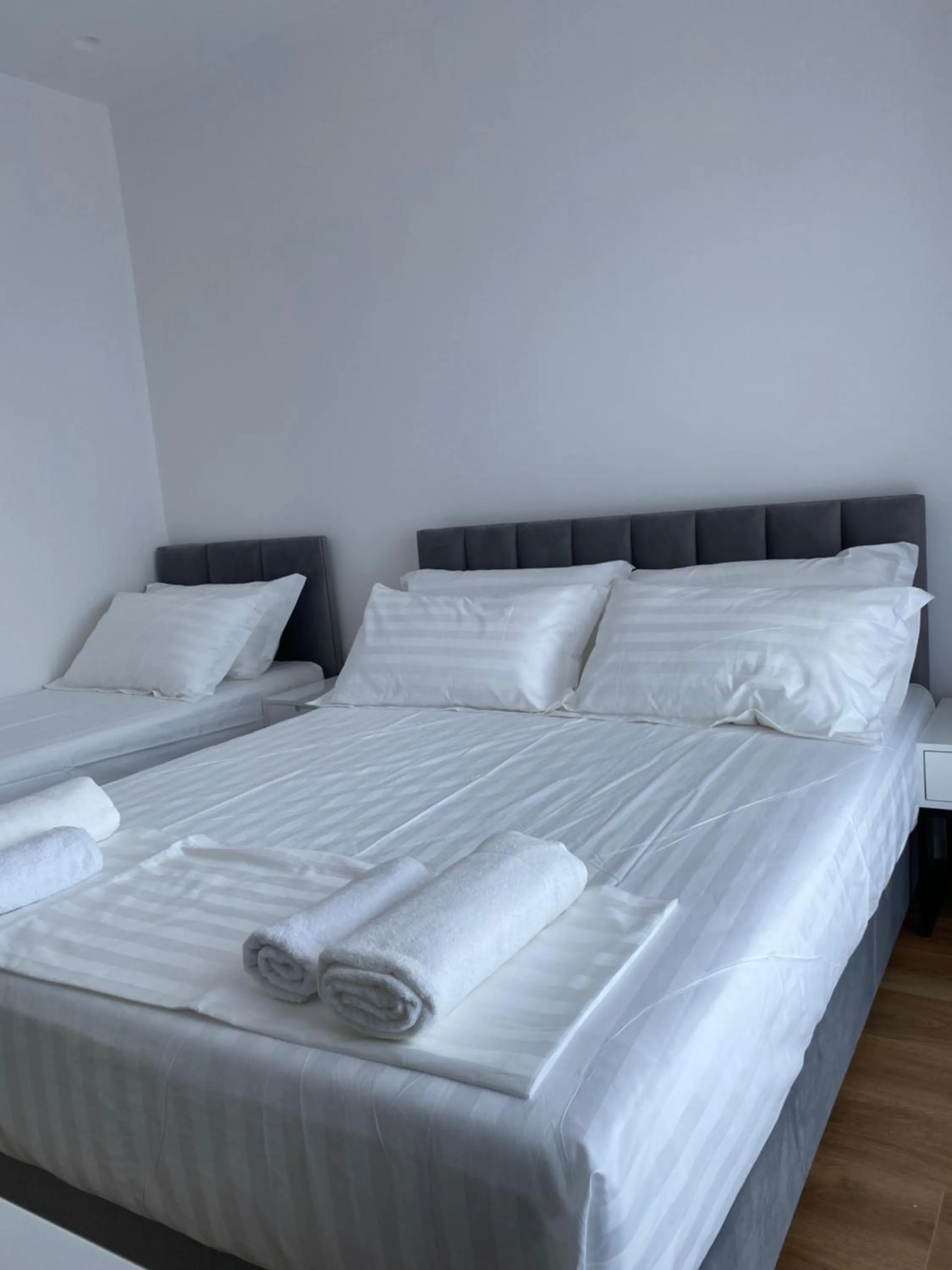 Bedroom, Bed in SEA & LAKE VIEW VILLA