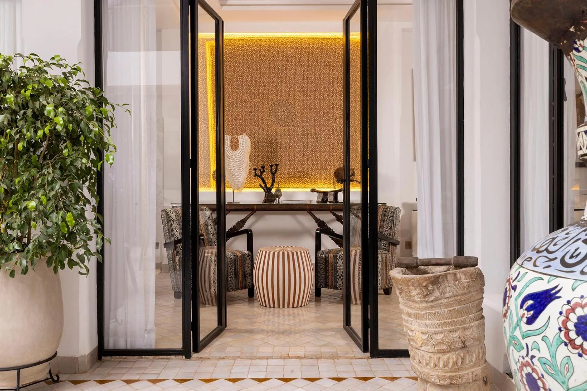 Bed in Riad LAZ Mimoun & Spa