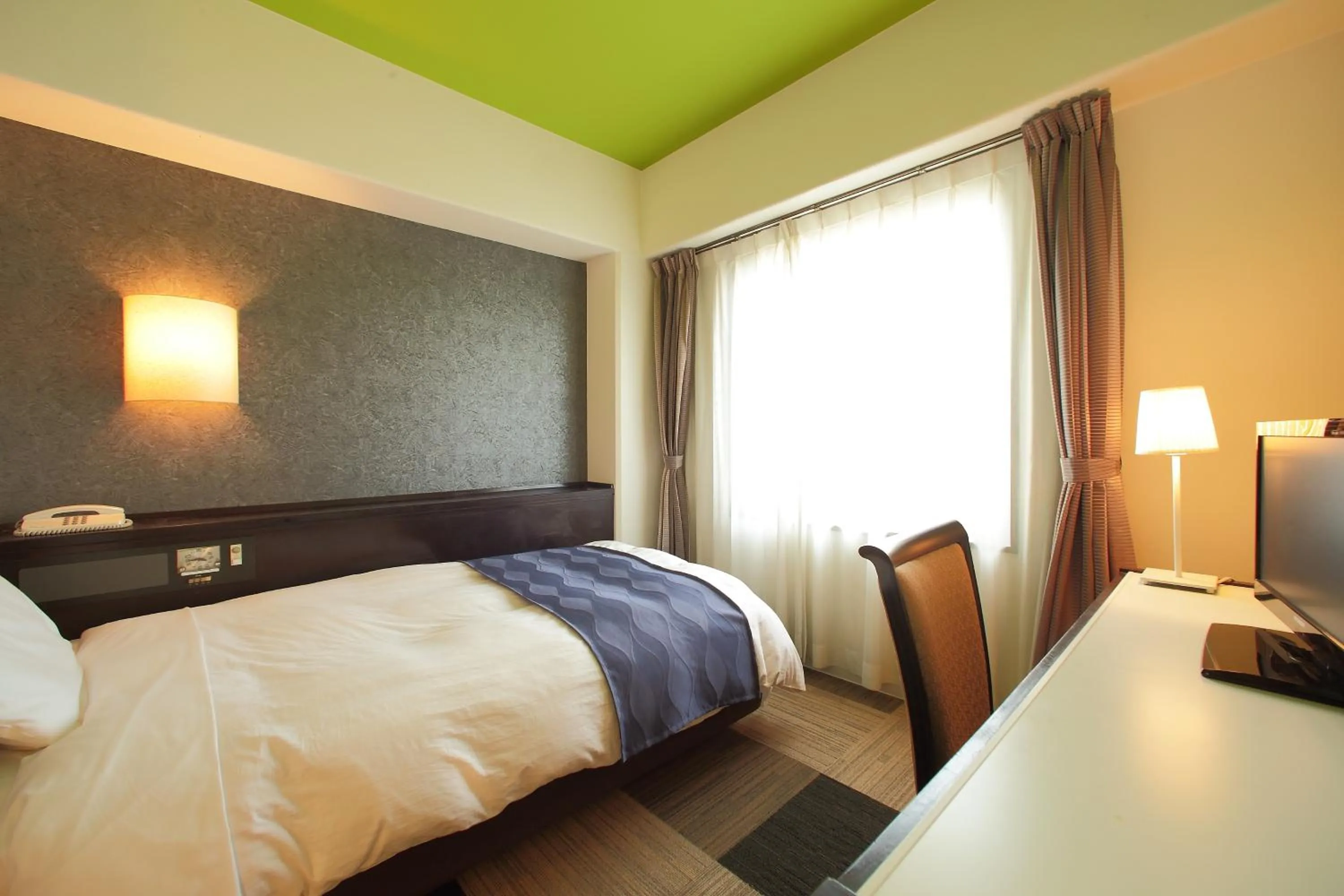 Day, Bed in Select Royal Yatsushiro