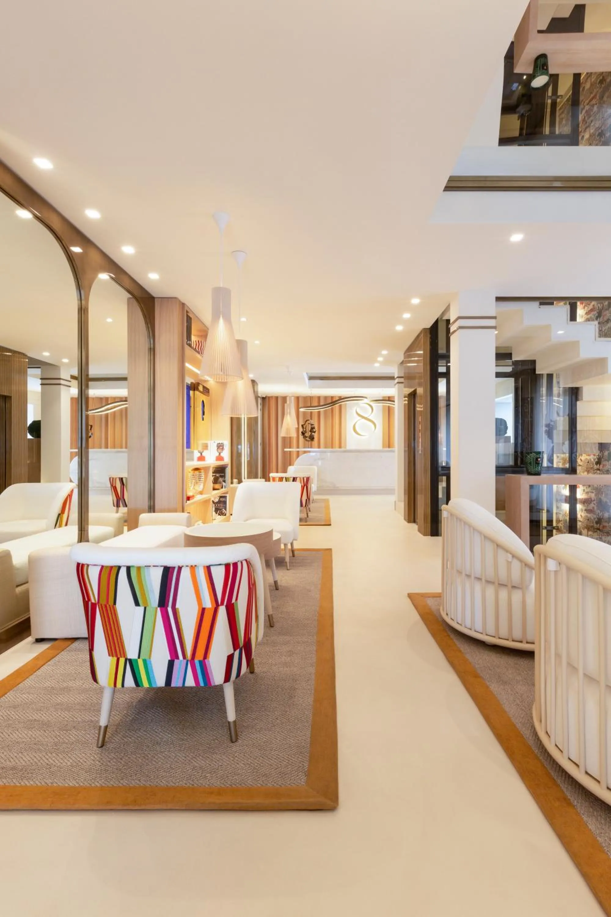 Lobby or reception in Eight Hotel Paraggi