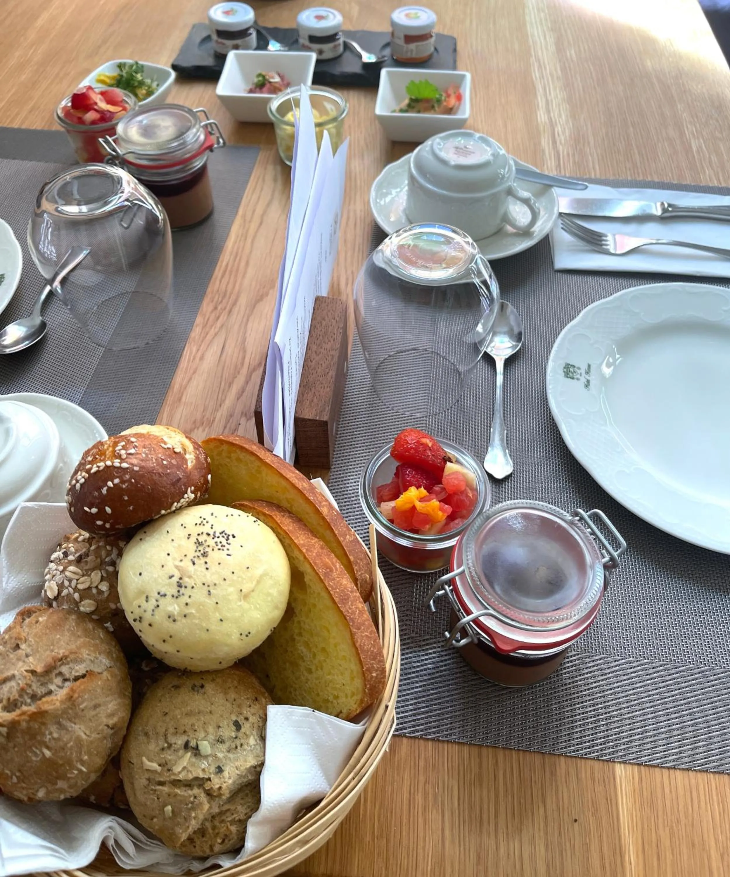 Breakfast in Das Hotel Krone