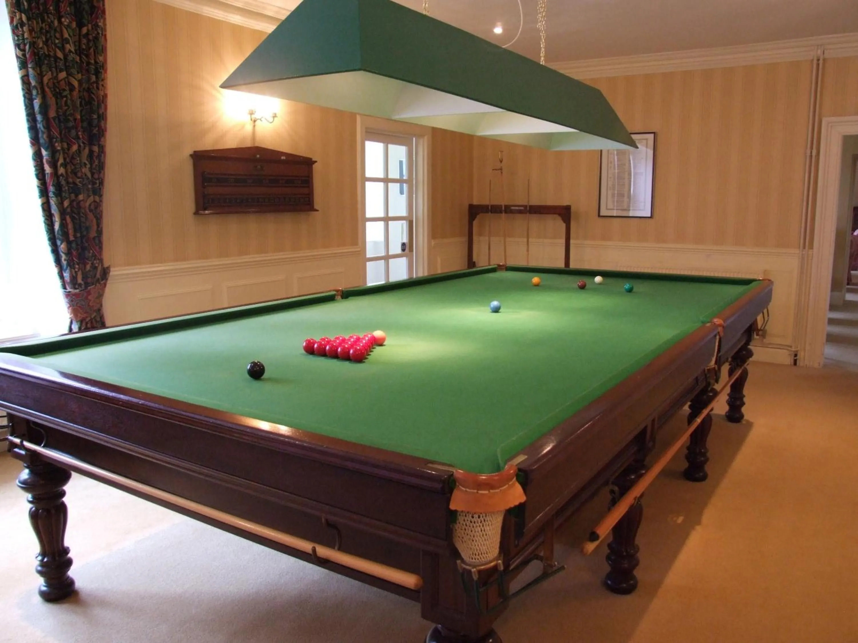 Billiard in Taychreggan, Signature Collection by Eight Continents