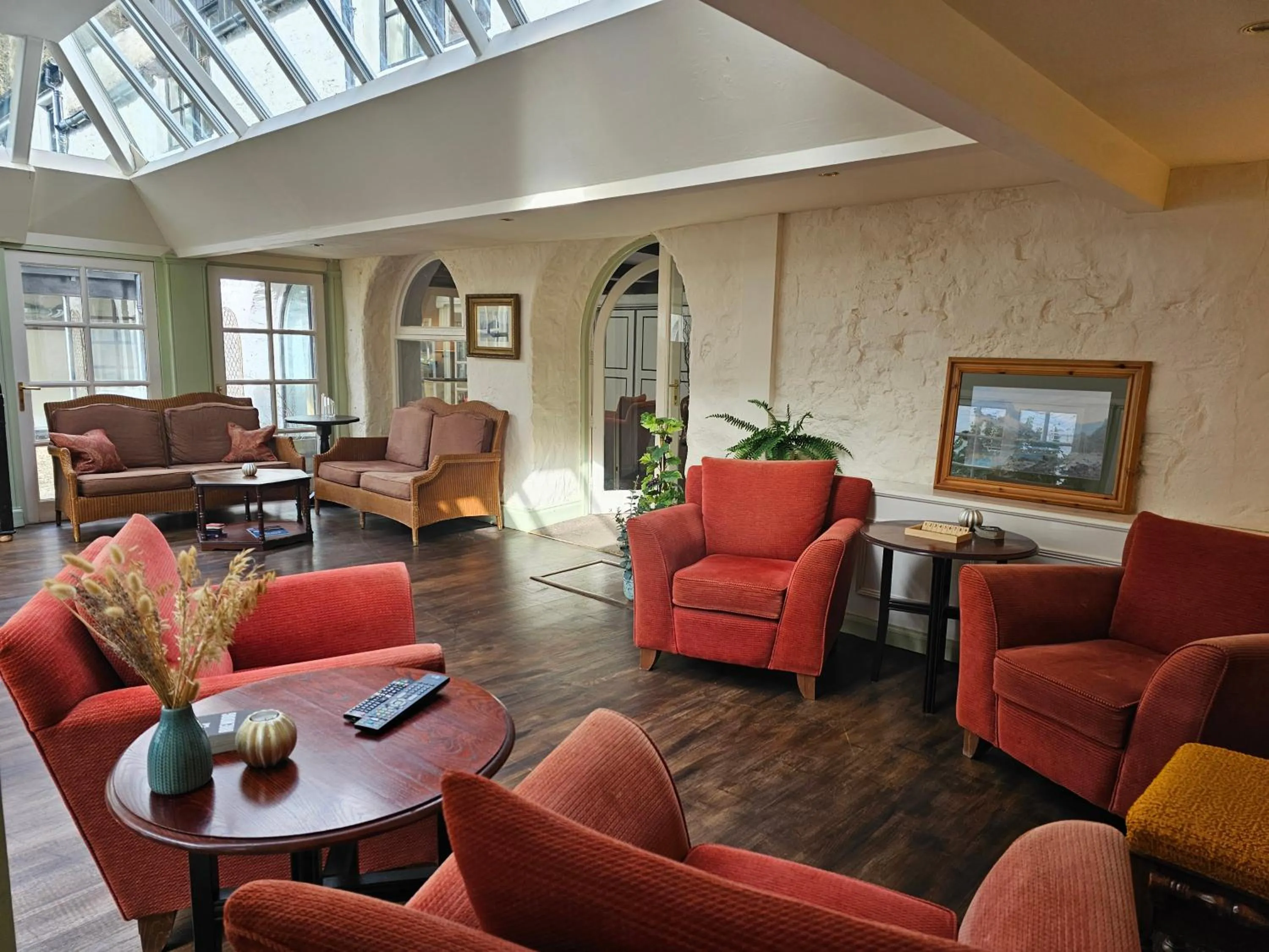 Lounge or bar in Taychreggan, Signature Collection by Eight Continents