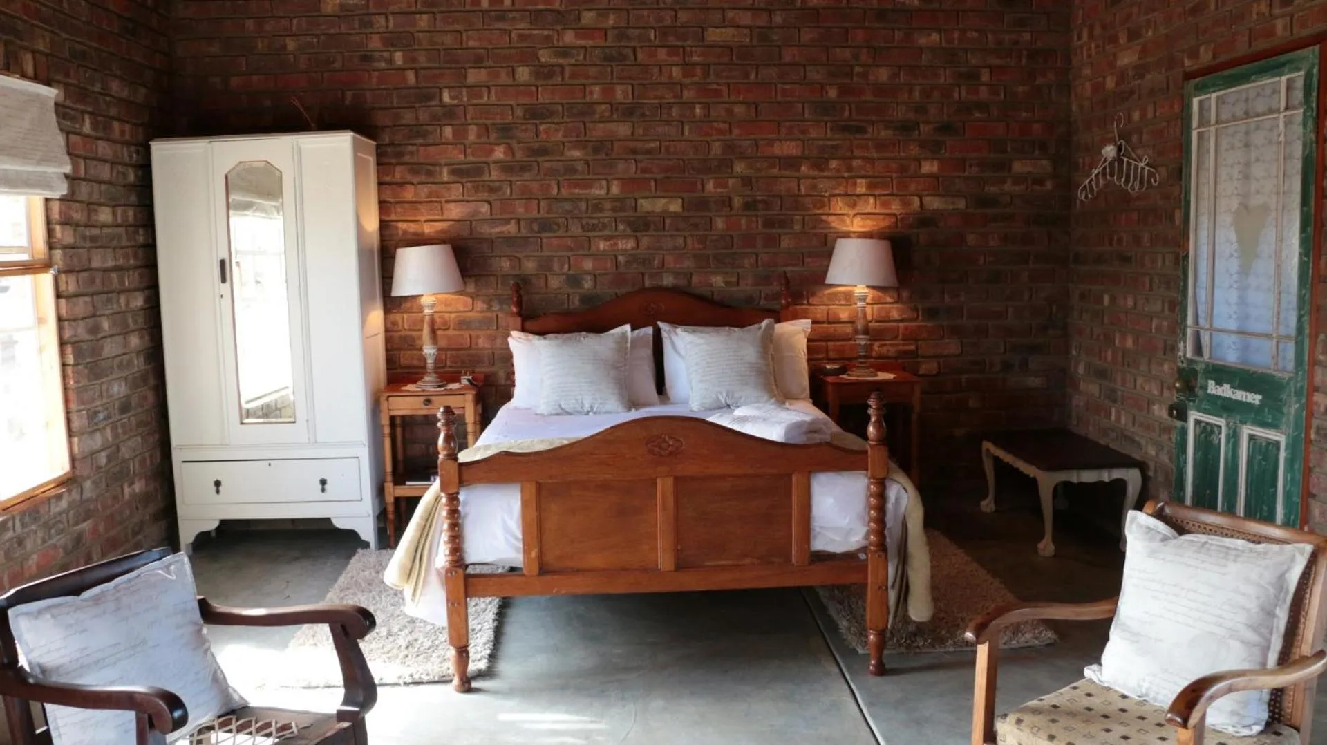 Photo of the whole room, Bed in Wolvekraal Guest Farm