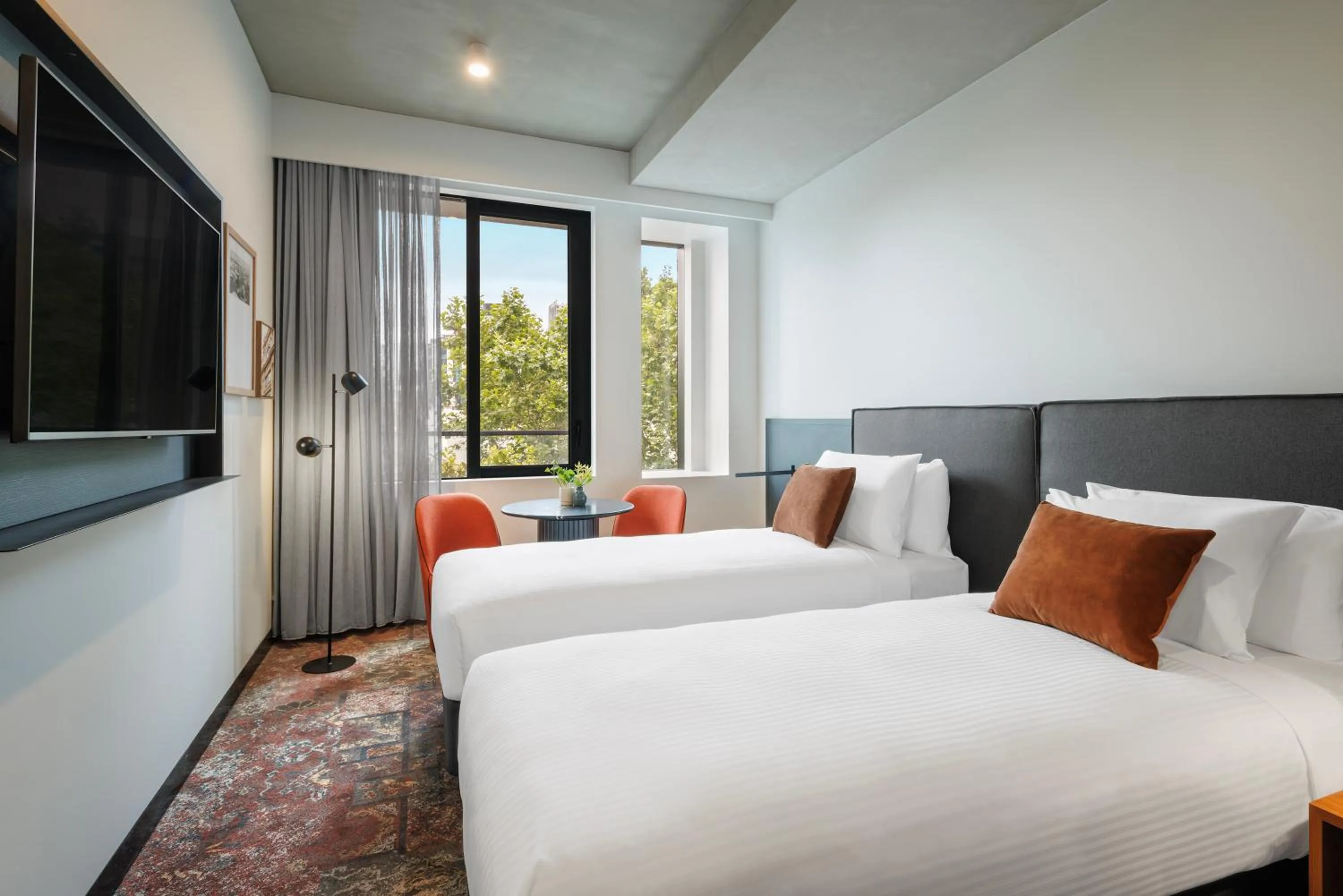 Bed in Veriu Queen Victoria Market