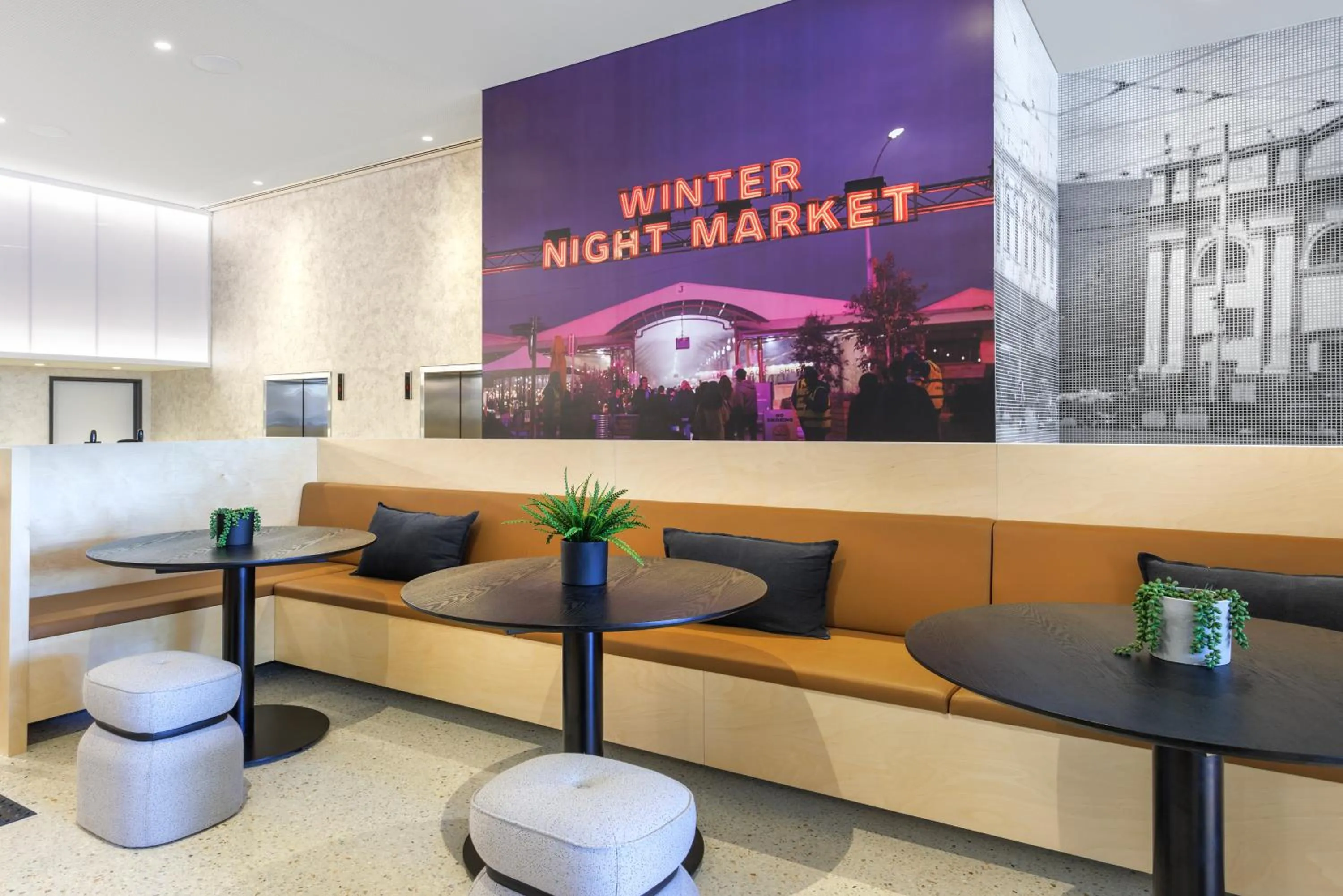 Lobby or reception in Veriu Queen Victoria Market