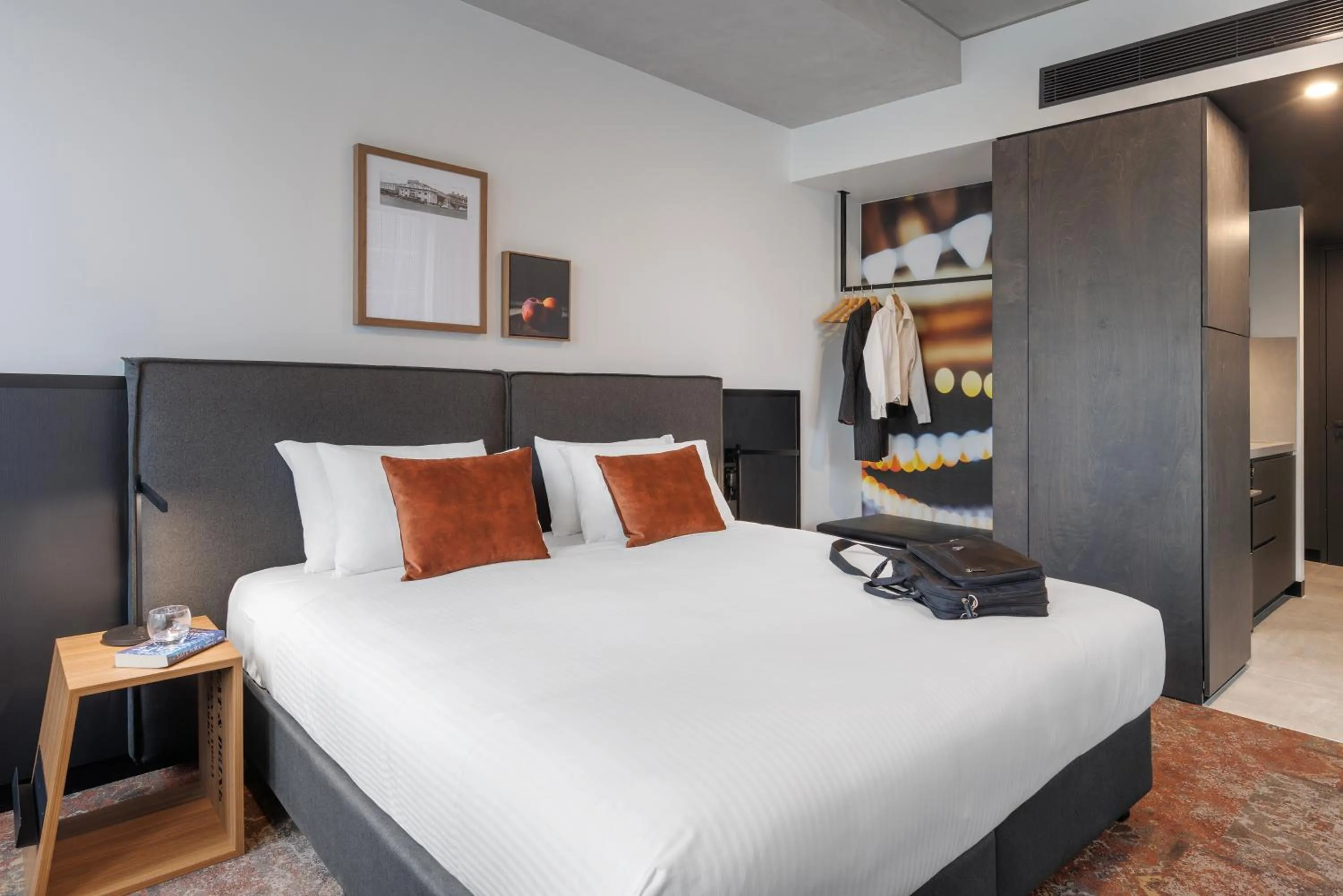 Bedroom, Bed in Veriu Queen Victoria Market