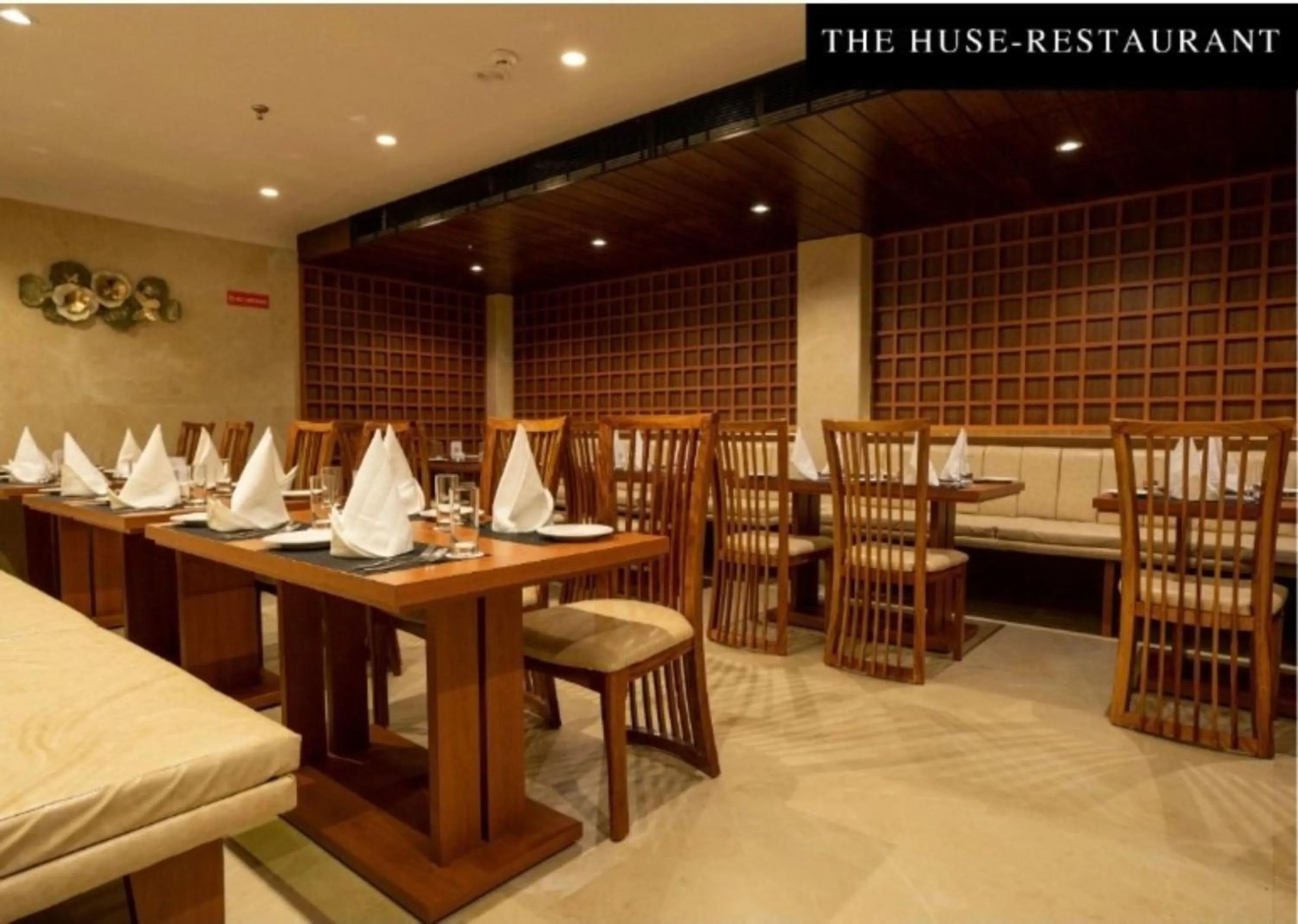 Restaurant/places to eat in BayLeaf Inn