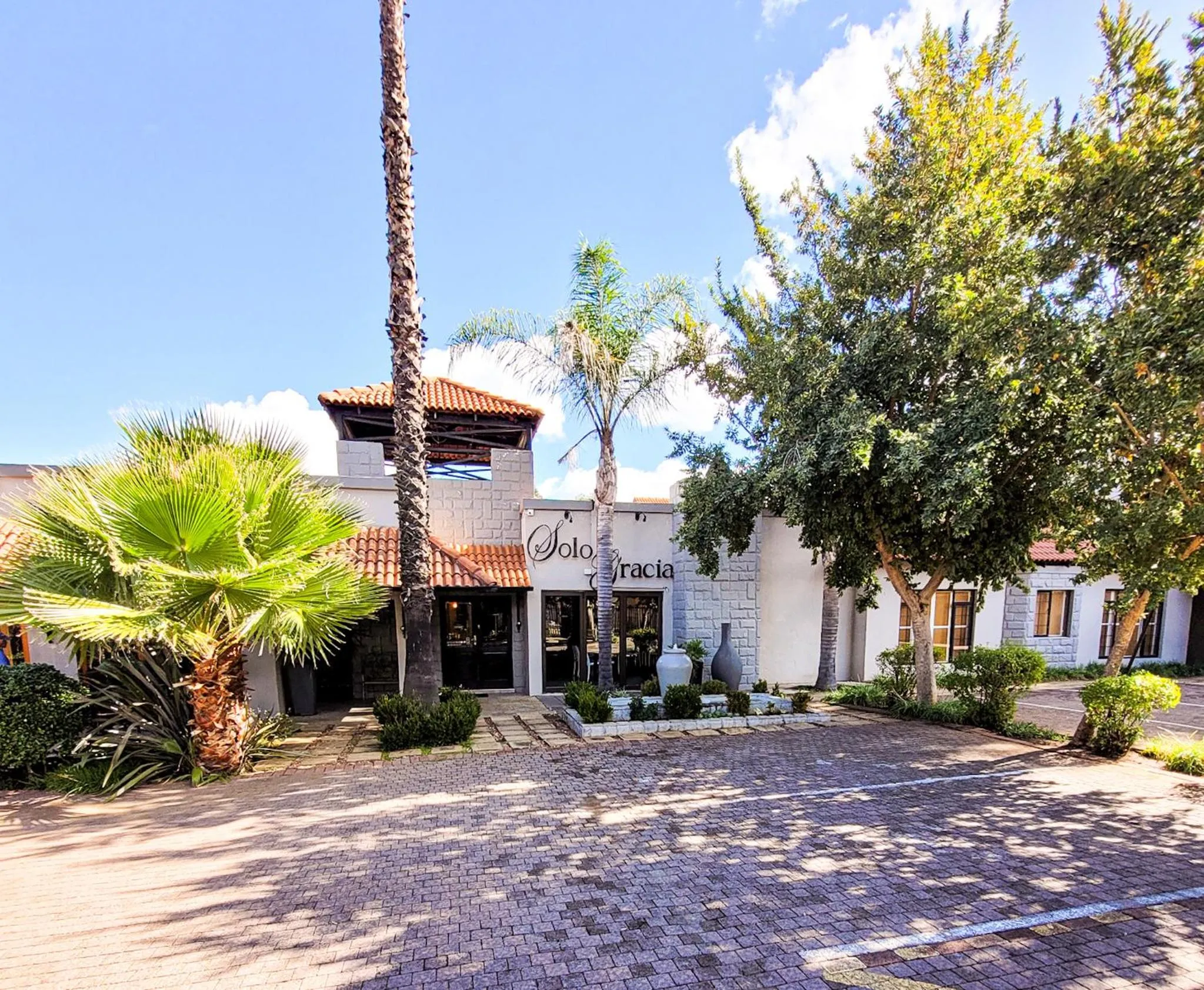 Property building in Solo Gracia Guesthouse