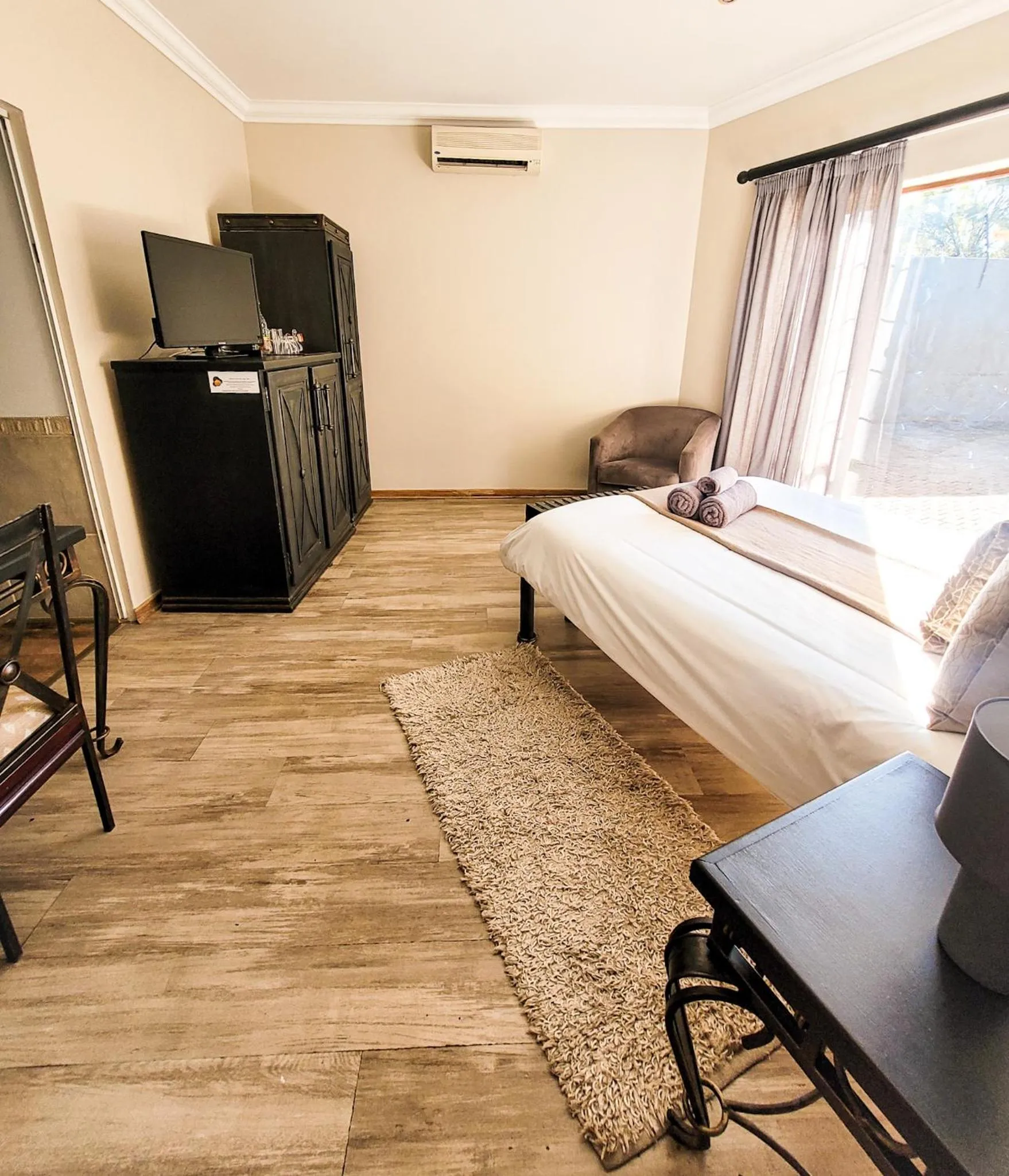 TV and multimedia, Bed in Solo Gracia Guesthouse