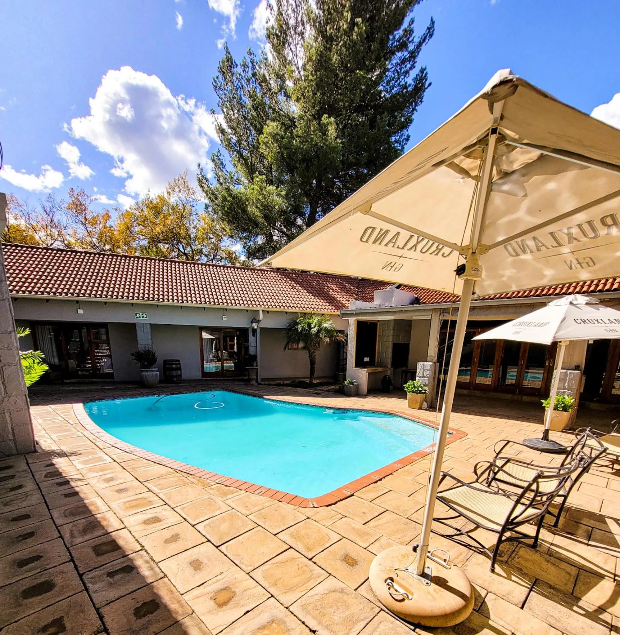 Swimming pool in Solo Gracia Guesthouse