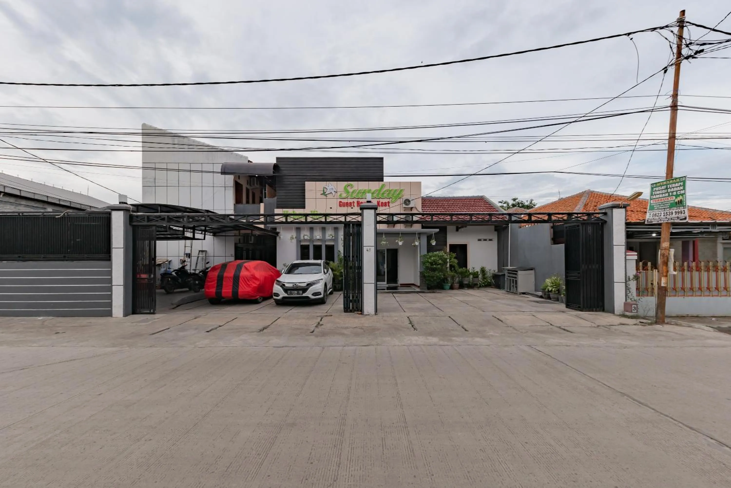 Property building in Urbanview Hotel Sunday Cirebon by RedDoorz