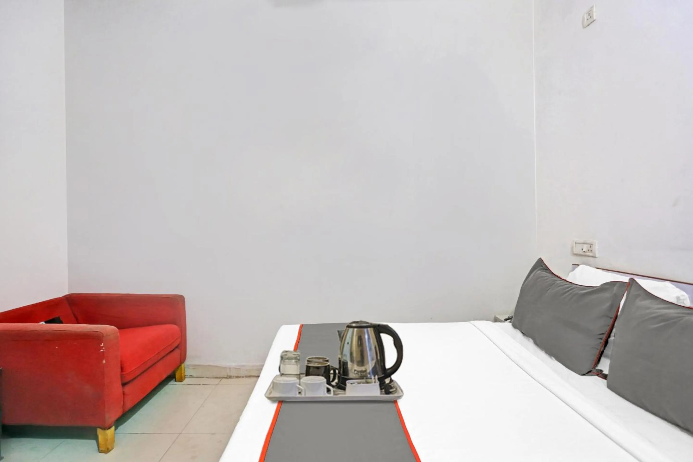 Bedroom in Hotel O Imperial Residency