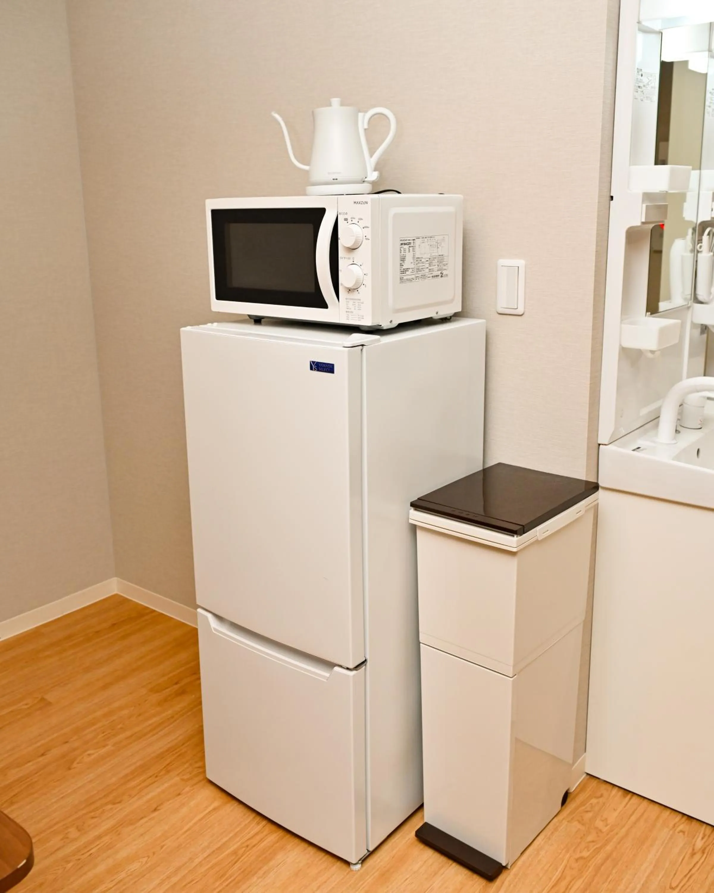 Kitchen or kitchenette in Hotel AZUMA SEE