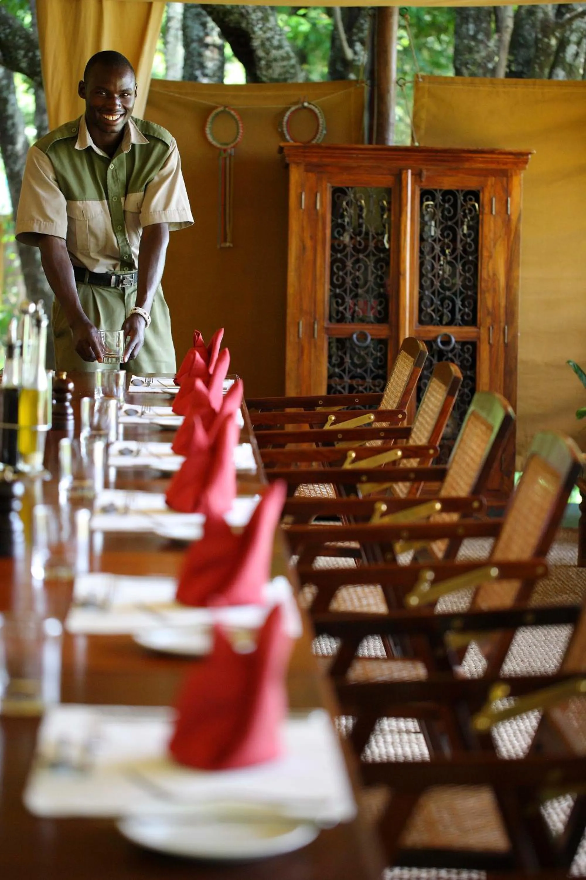 Restaurant/places to eat in Elephant Pepper Camp