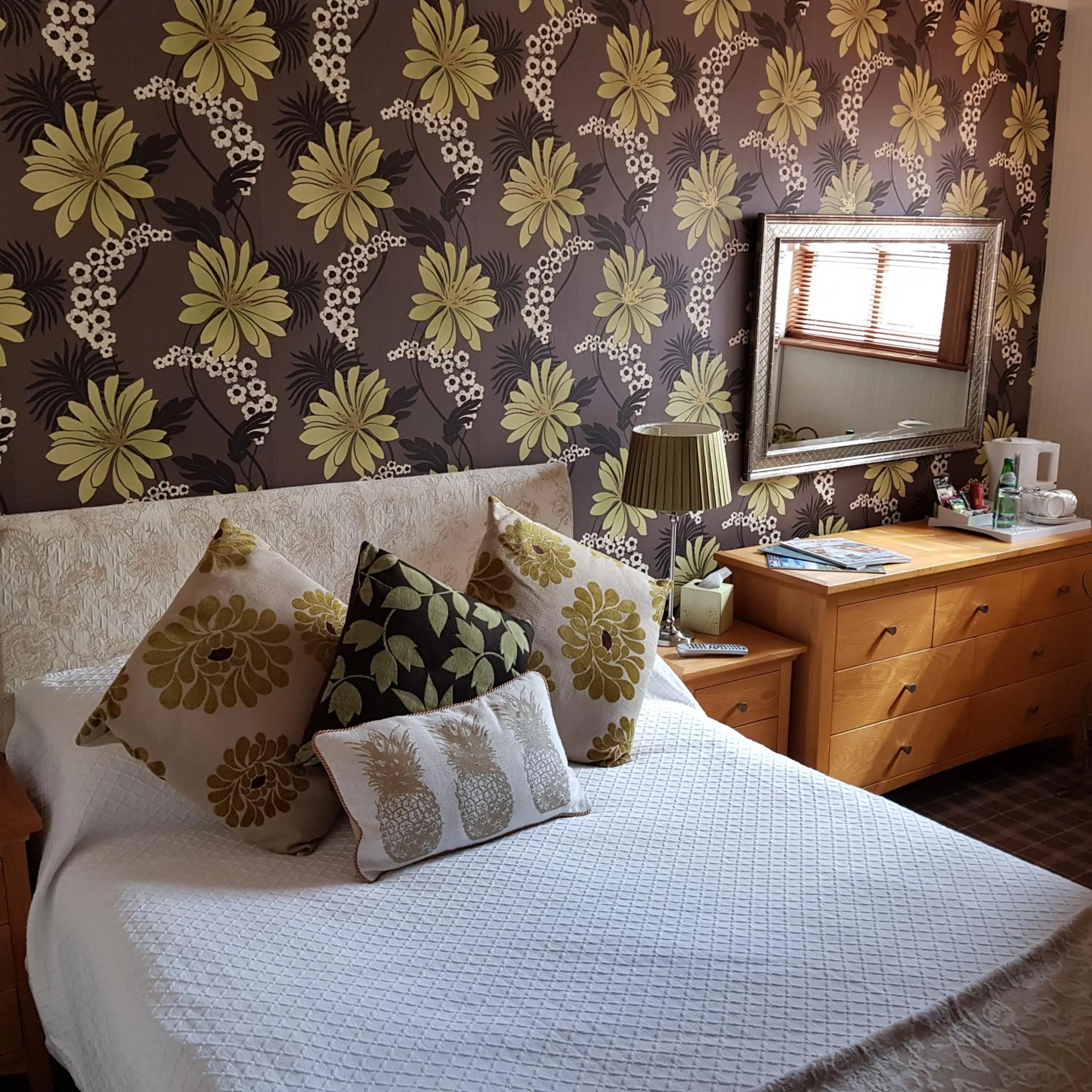 Bedroom in The Blue Bell Inn